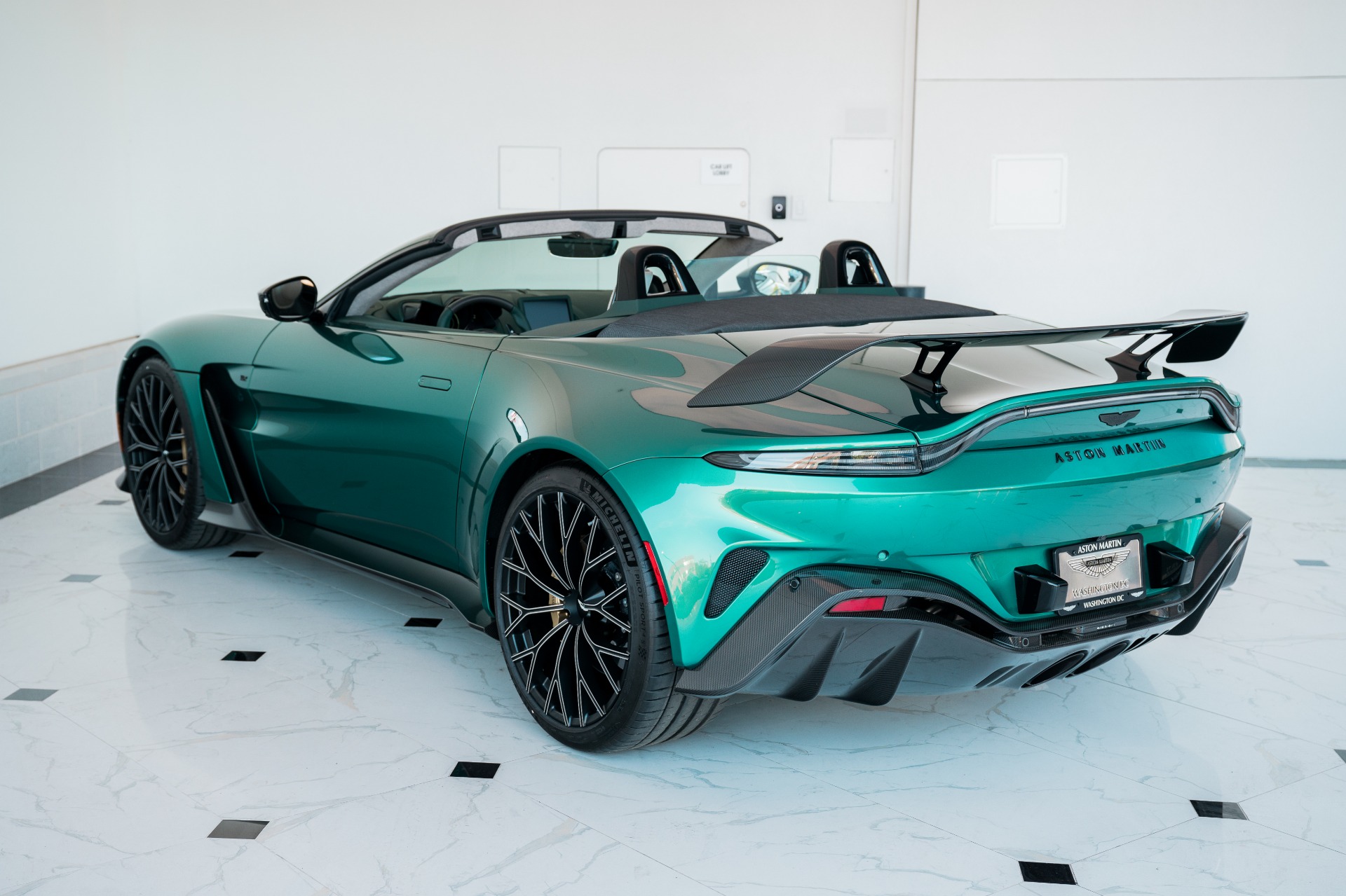 New 2023 Aston Martin Vantage V12 Volante For Sale | Exclusive