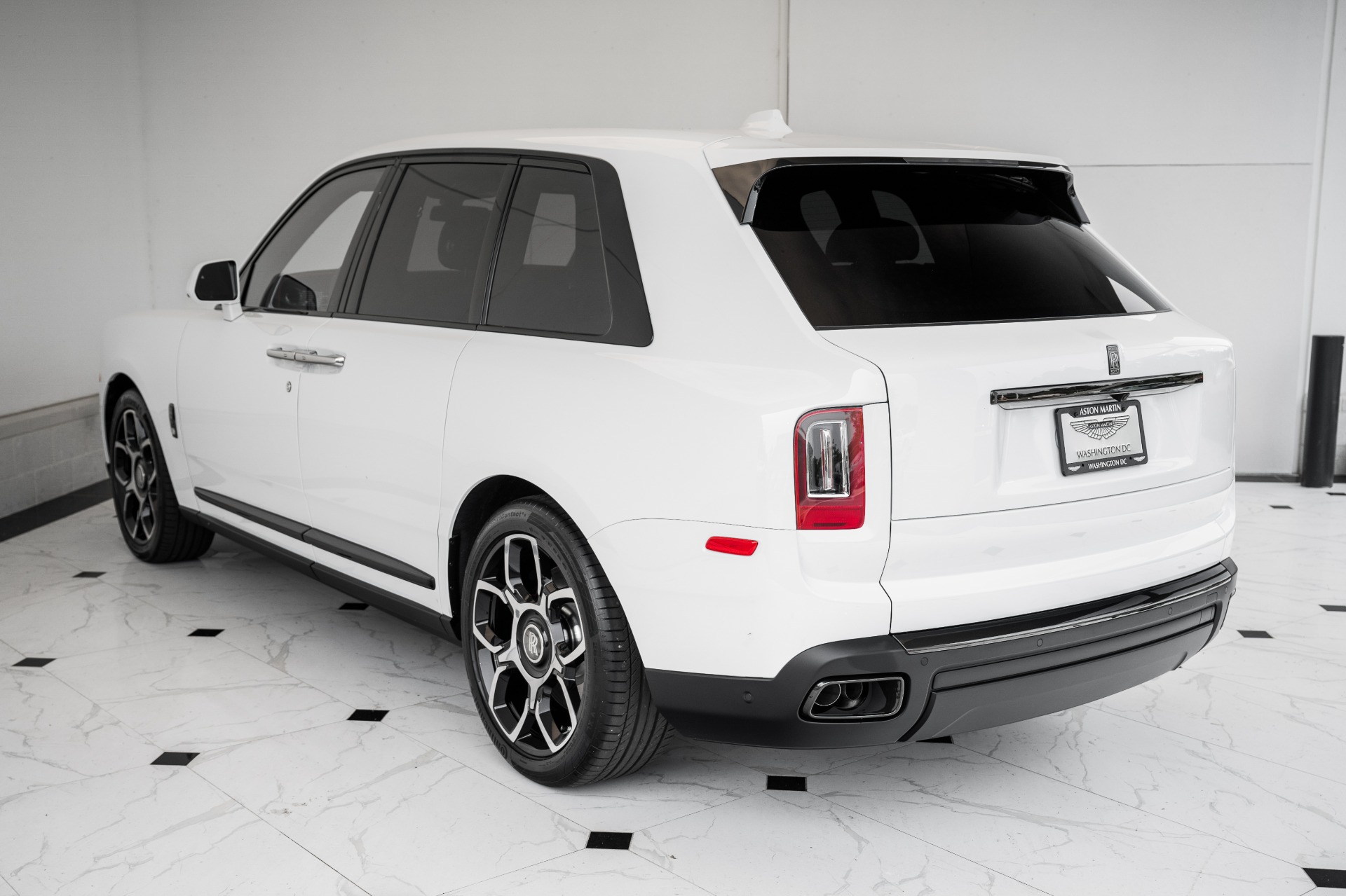 New 2023 Rolls-Royce Cullinan Black Badge For Sale (Sold)