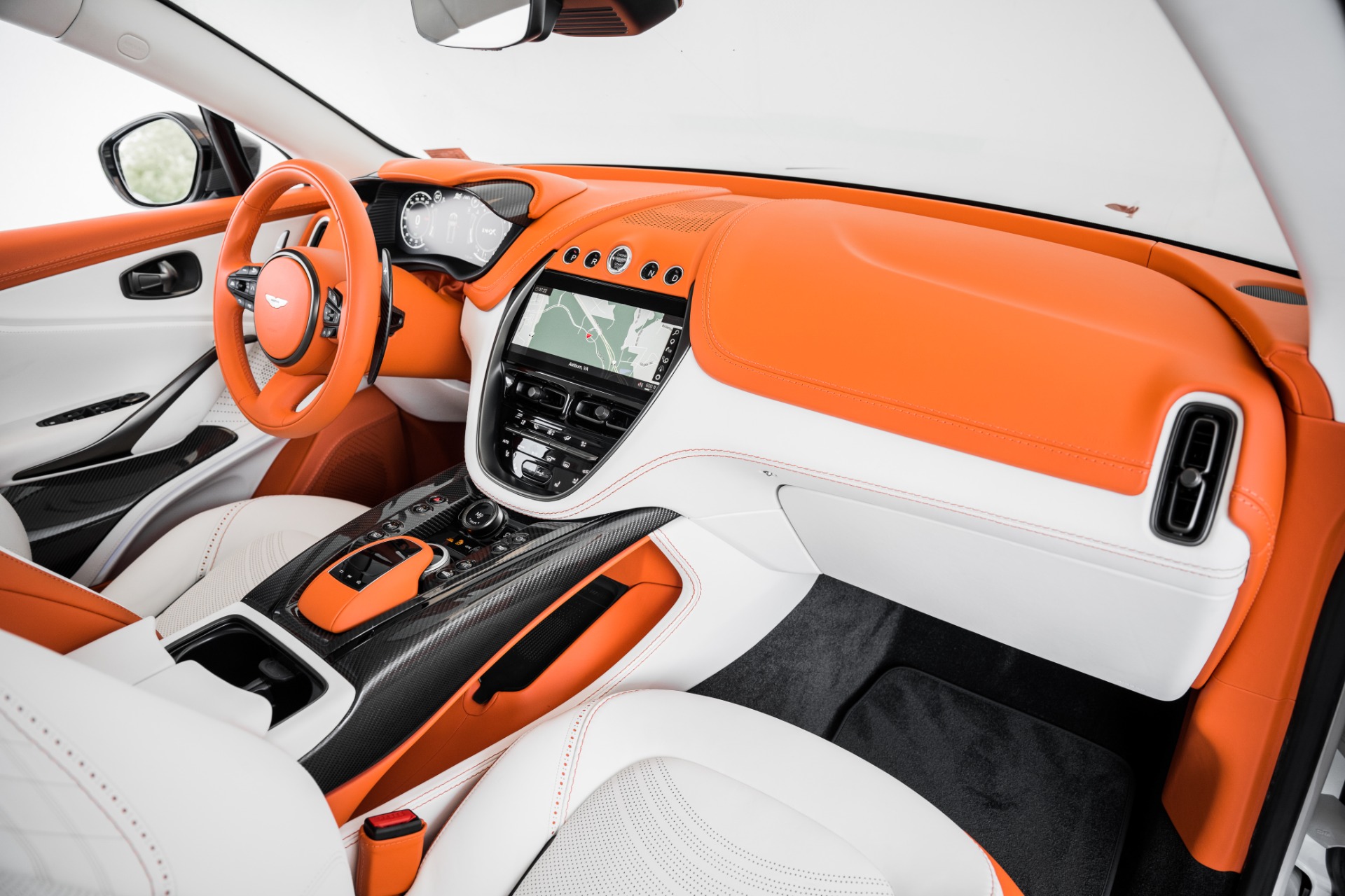 Aston Martin Dbx Interior White