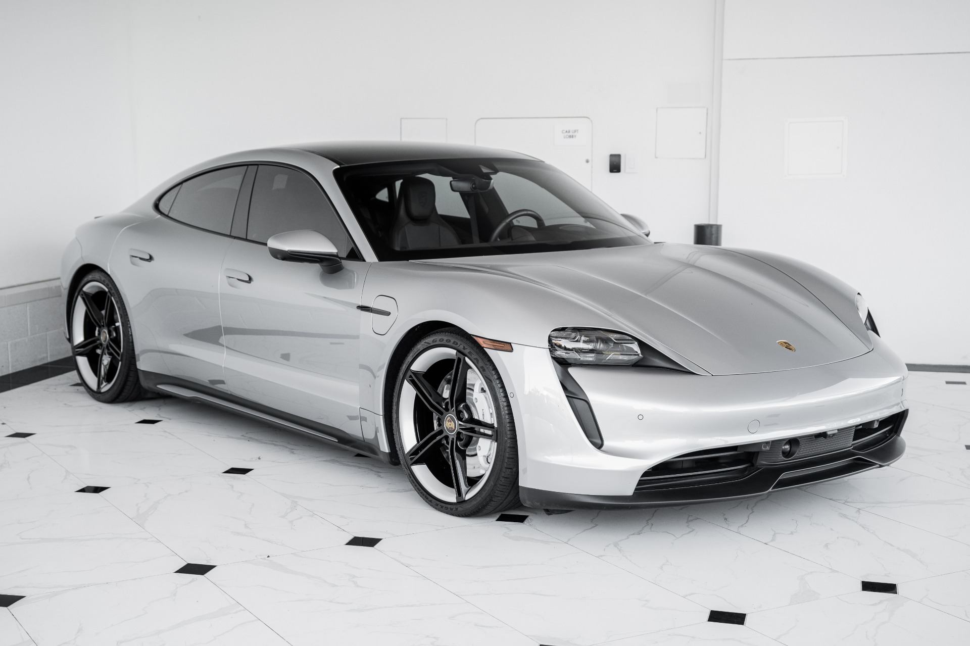 2021 porsche discount taycan s4