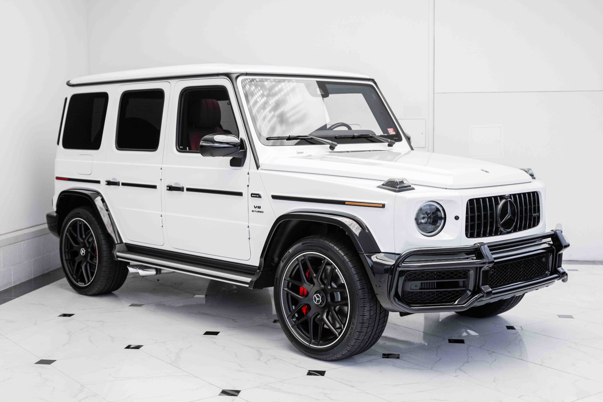 G.Russell 2023 Mercedes AMG Used Nomex スポーツ選手 G.Russell 2023