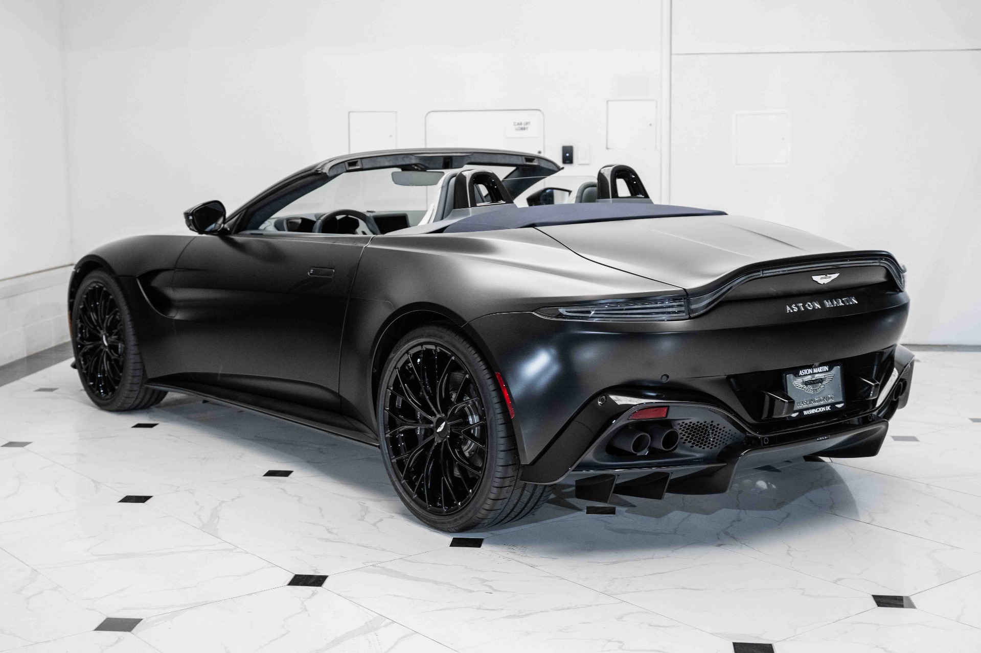 New 2023 Aston Martin Vantage V8 ROADSTER For Sale | Exclusive