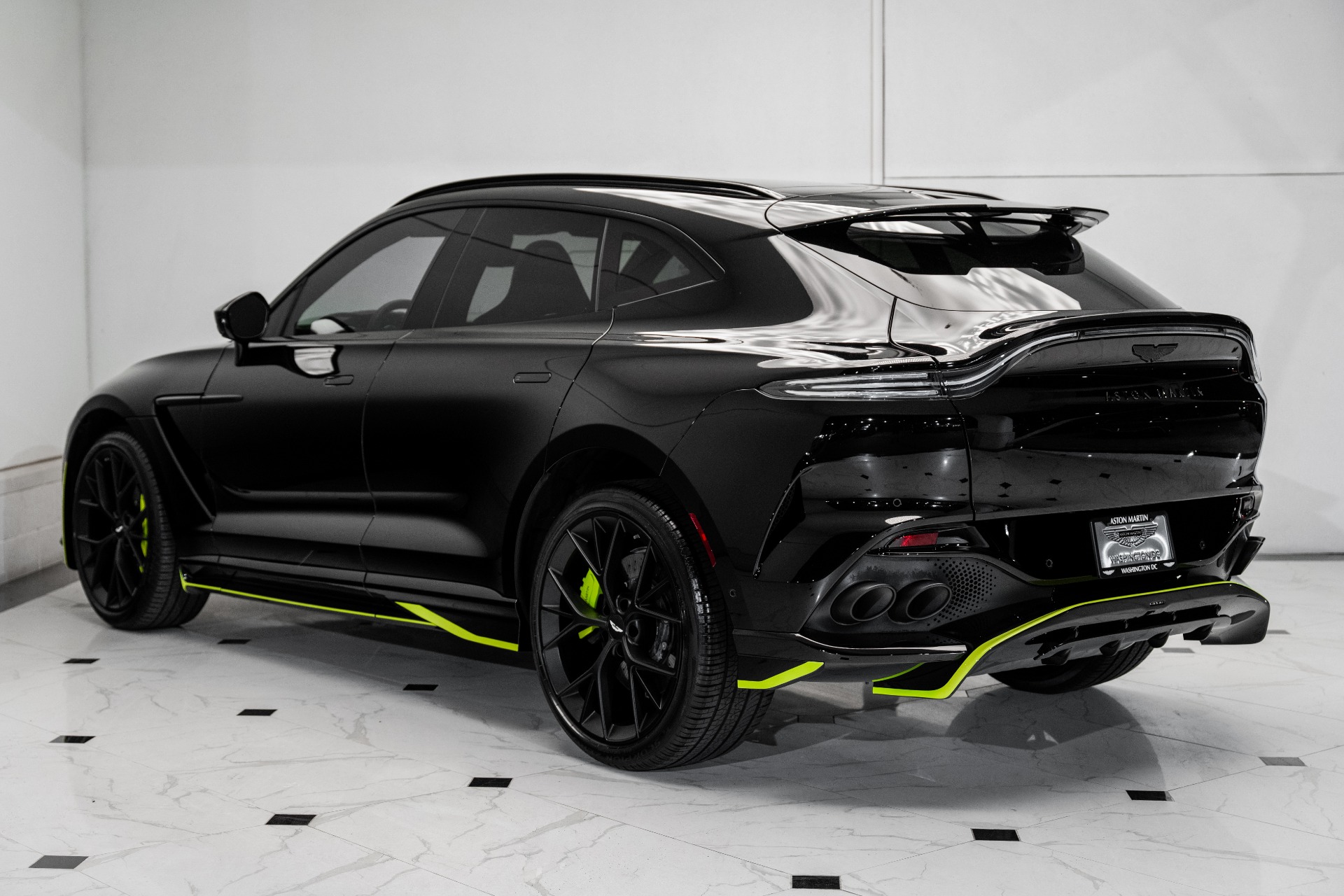 2024 Aston Martin DBX DBX707 photo 2