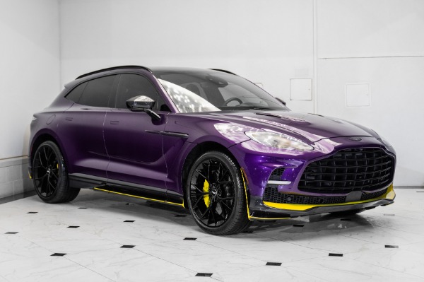 2024 Aston Martin DBX