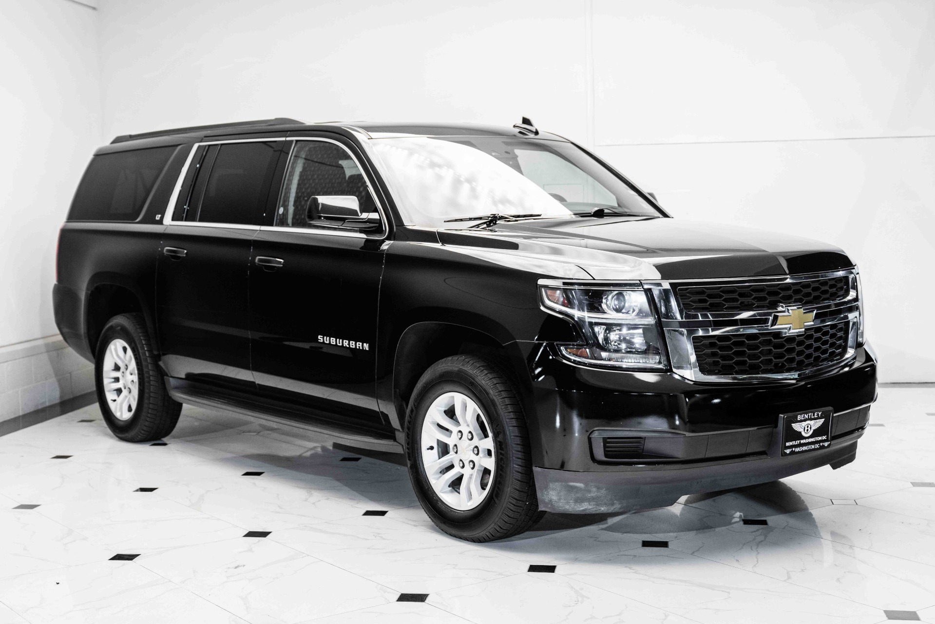 Full Fender and Mirror Kit | CHEVROLET SUBURBAN LT 2019