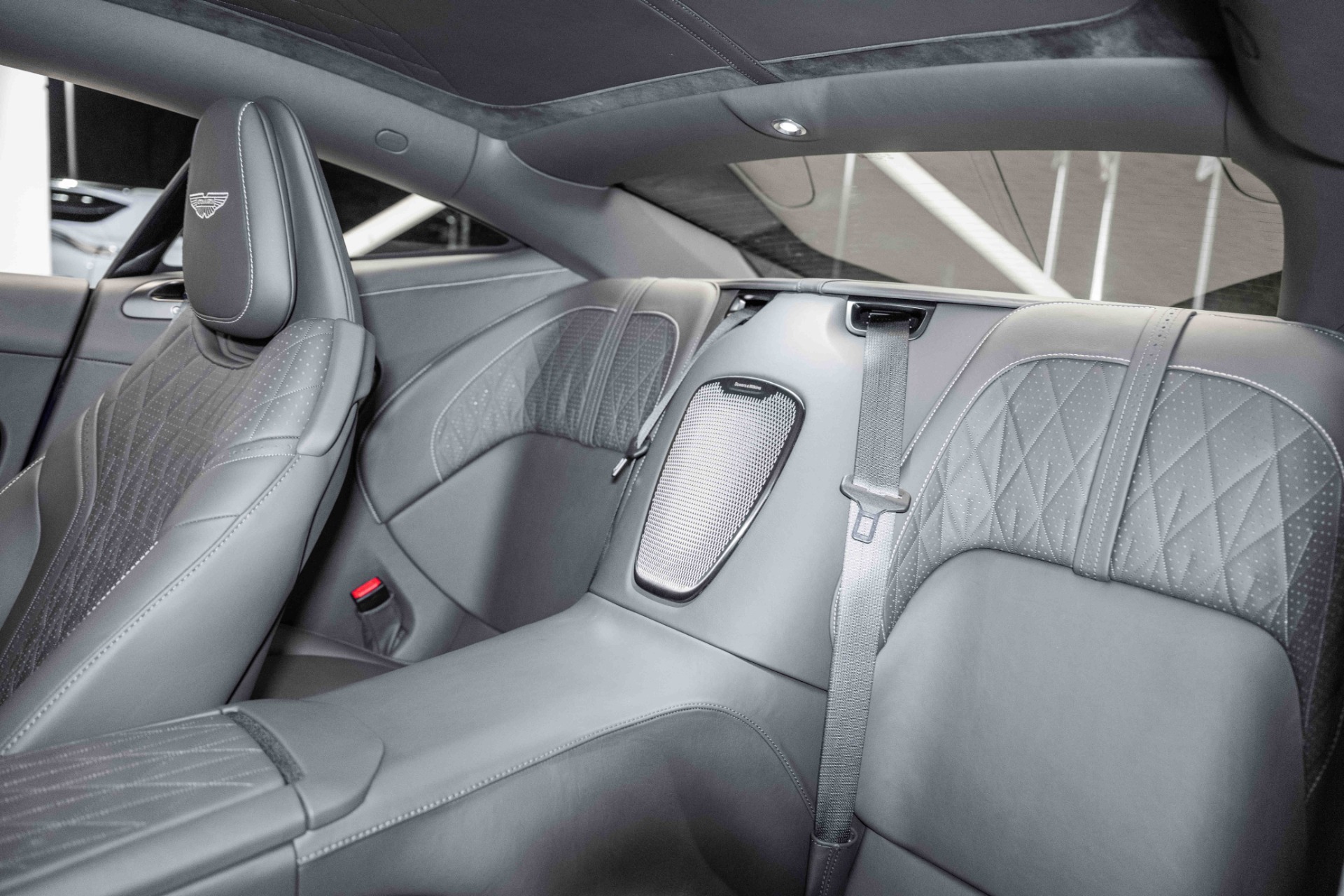 2024 Aston Martin DB12 AM5 photo 13