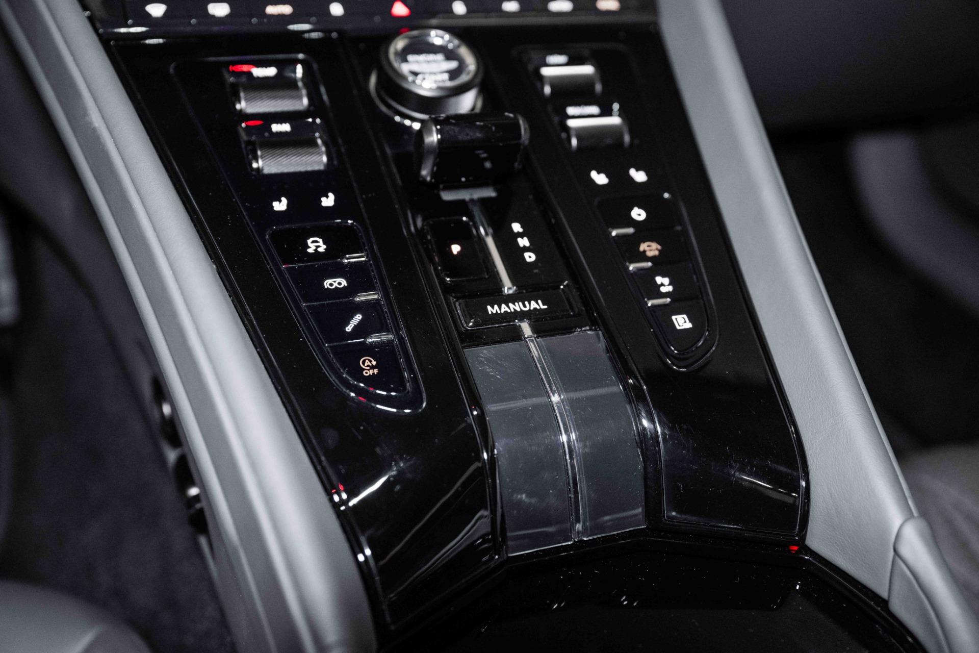 2024 Aston Martin DB12 AM5 photo 26