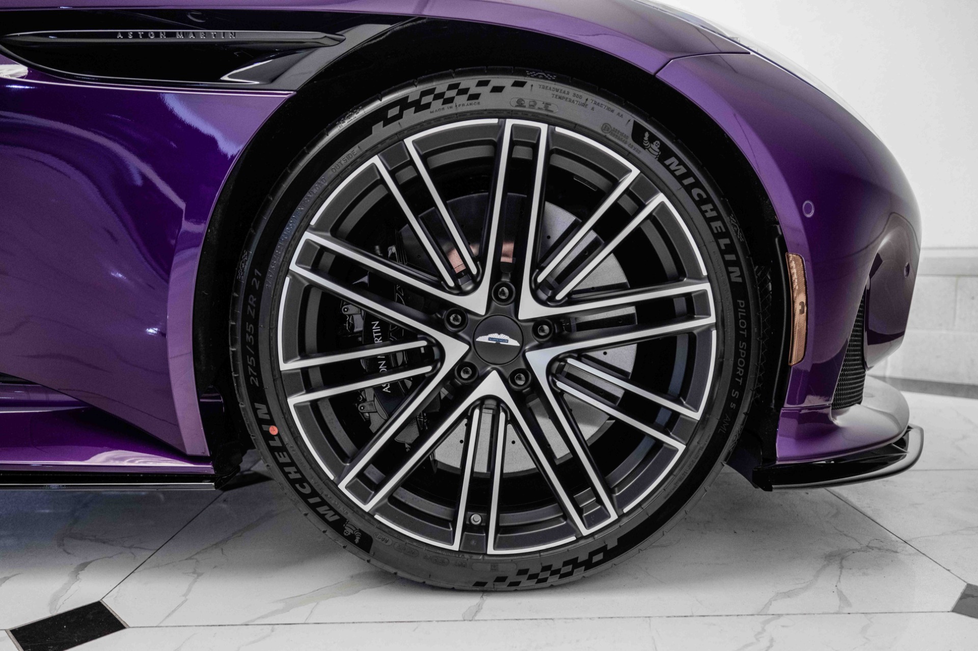 2024 Aston Martin DB12 AM5 photo 39