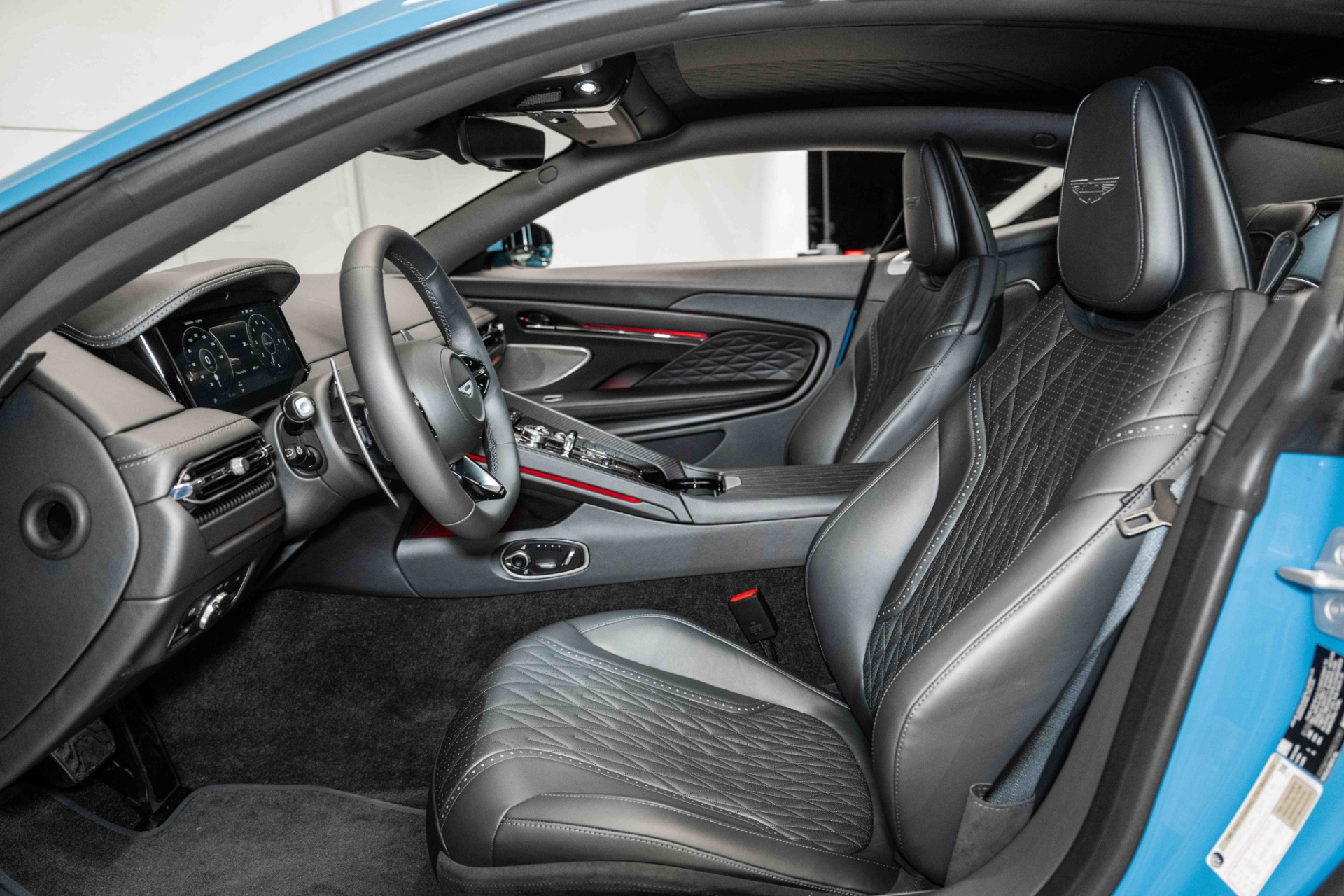 2024 Aston Martin DB12 AM5 photo 11