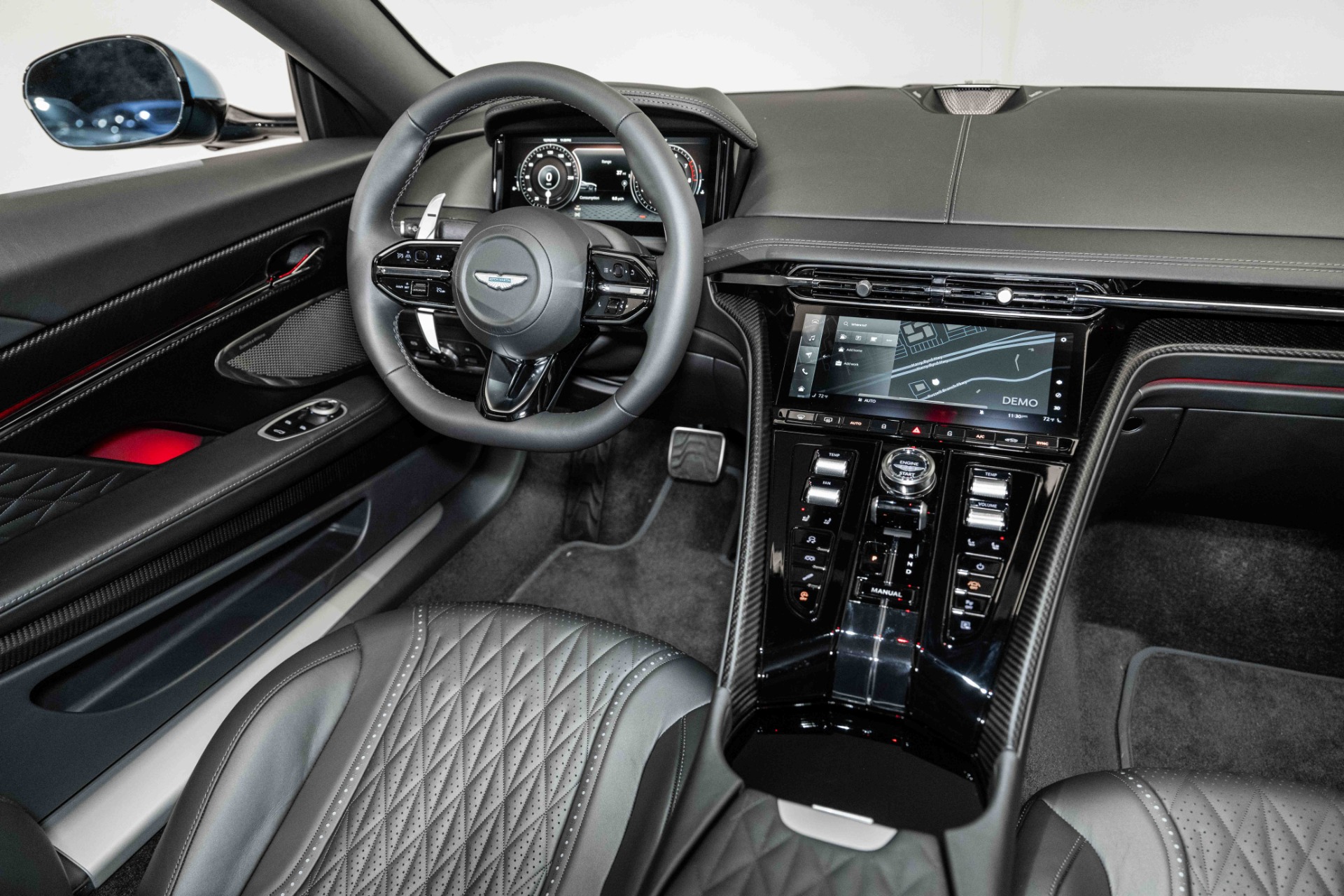 2024 Aston Martin DB12 AM5 photo 16