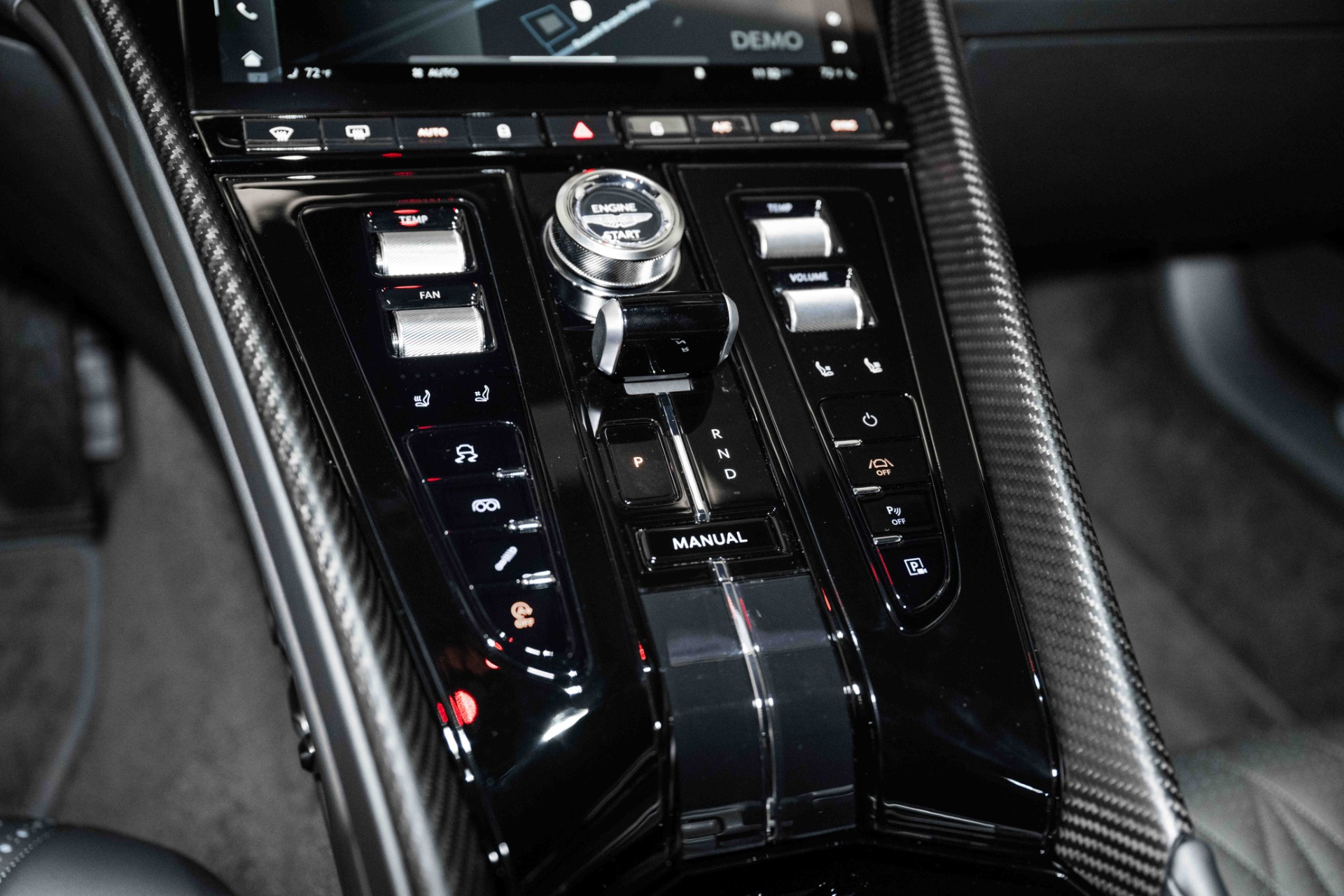 2024 Aston Martin DB12 AM5 photo 20