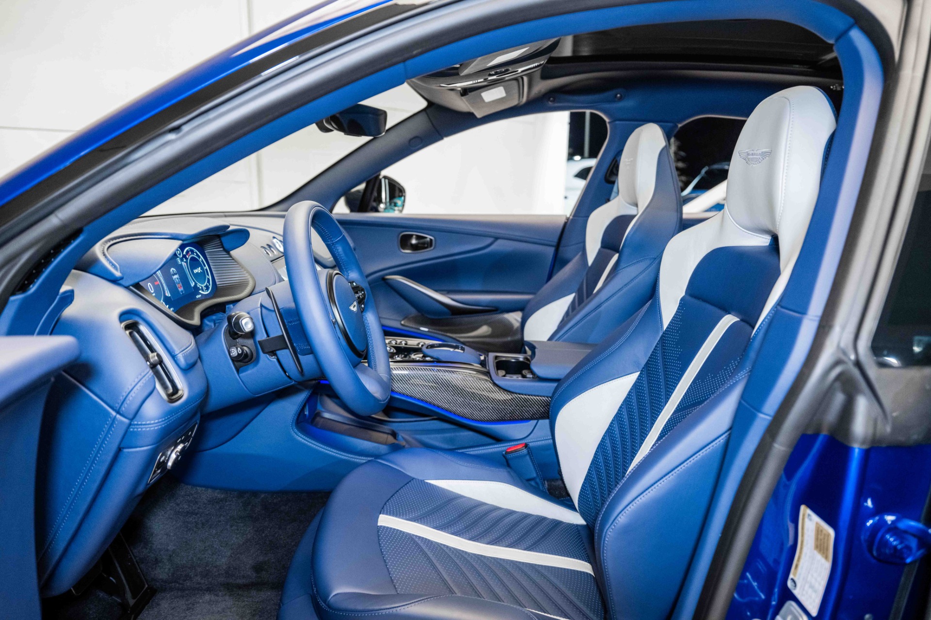 2024 Aston Martin DBX DBX707 photo 12
