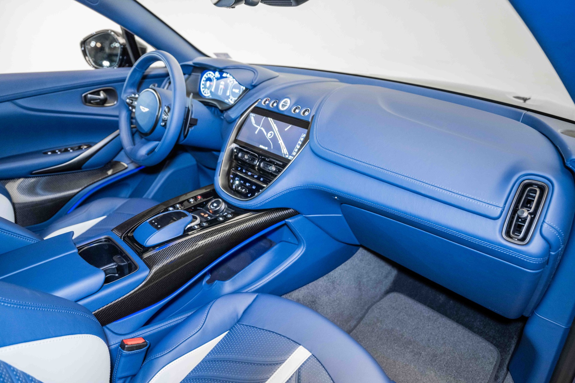 2024 Aston Martin DBX DBX707 photo 19