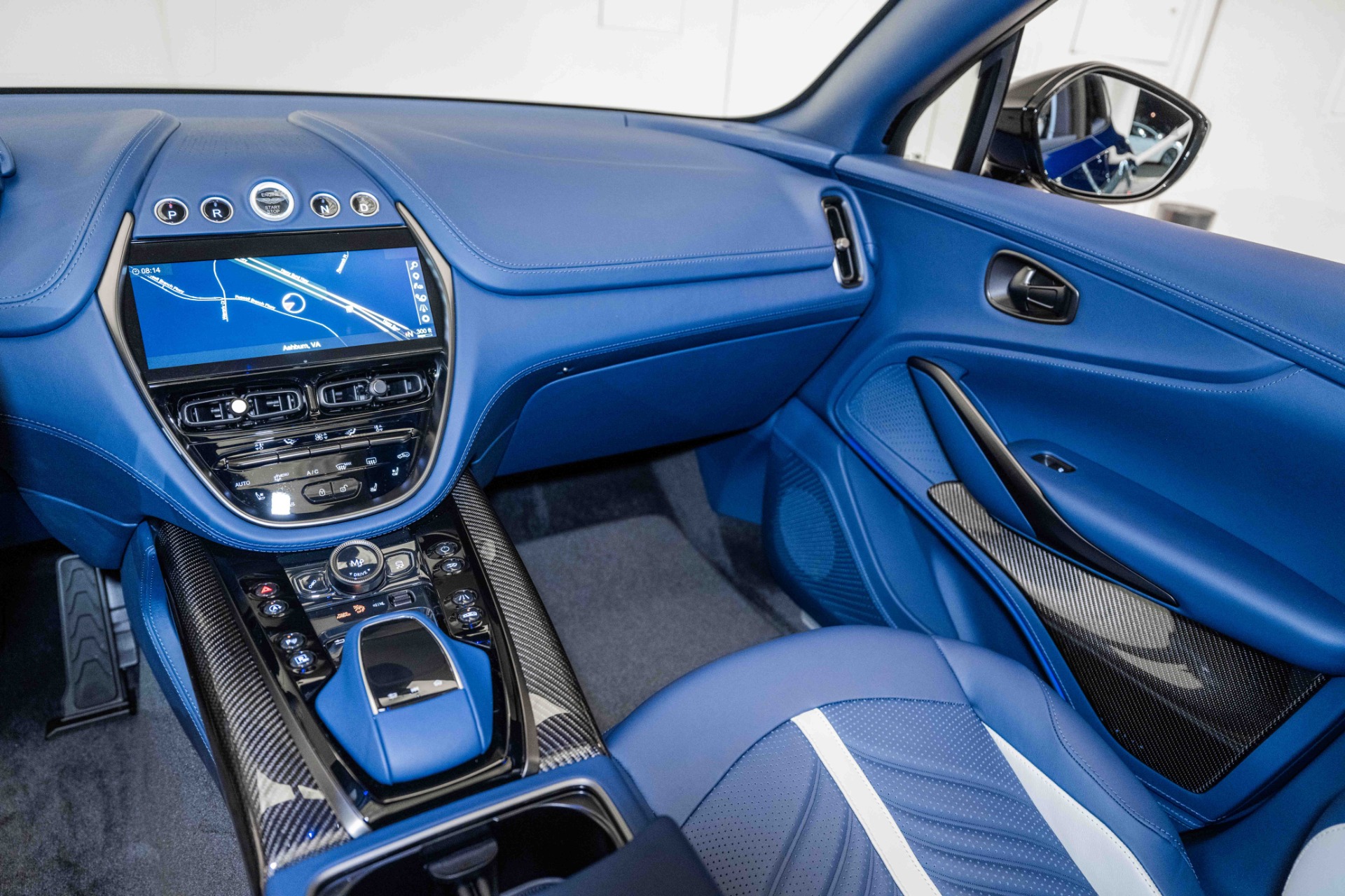 2024 Aston Martin DBX DBX707 photo 22