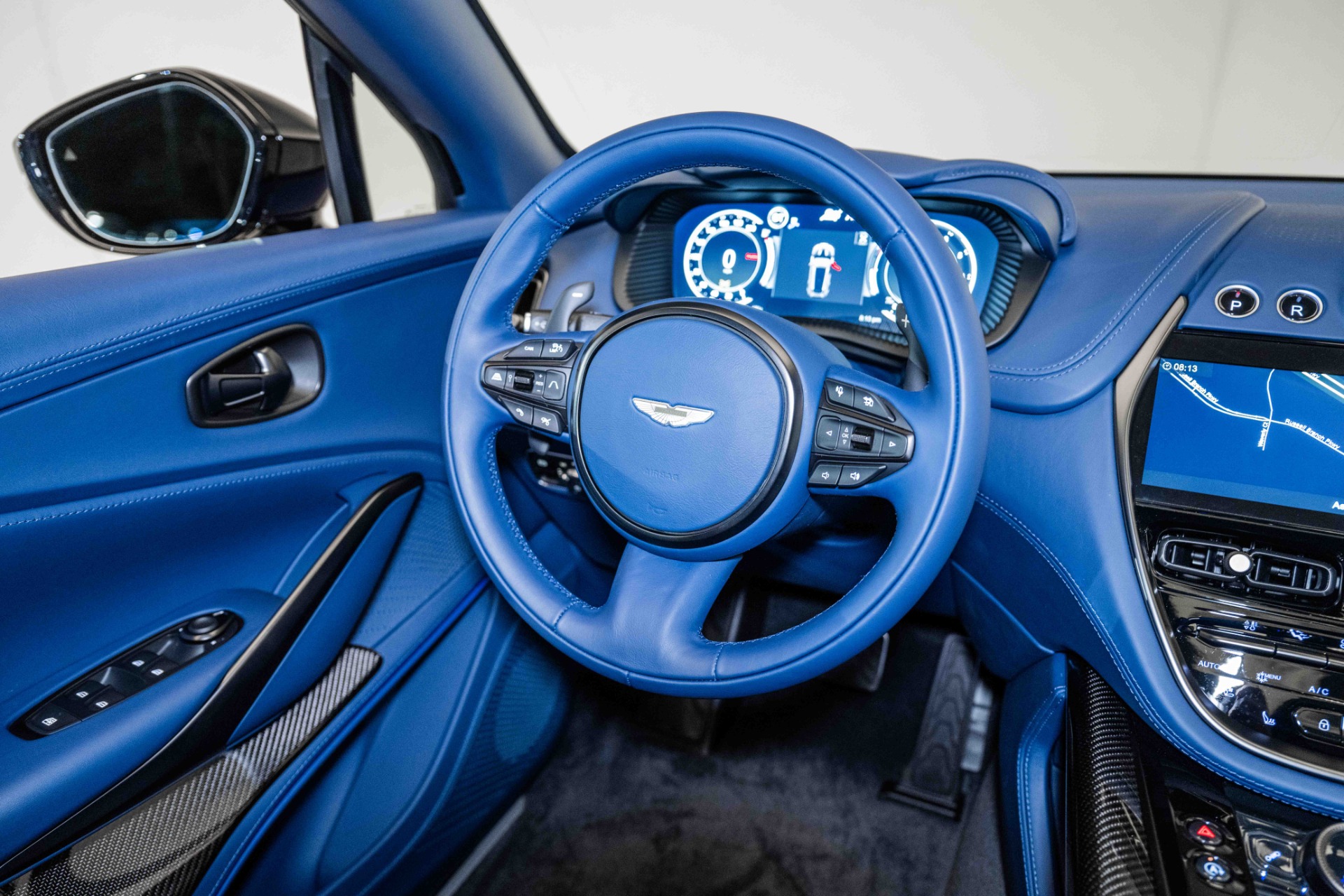 2024 Aston Martin DBX DBX707 photo 23