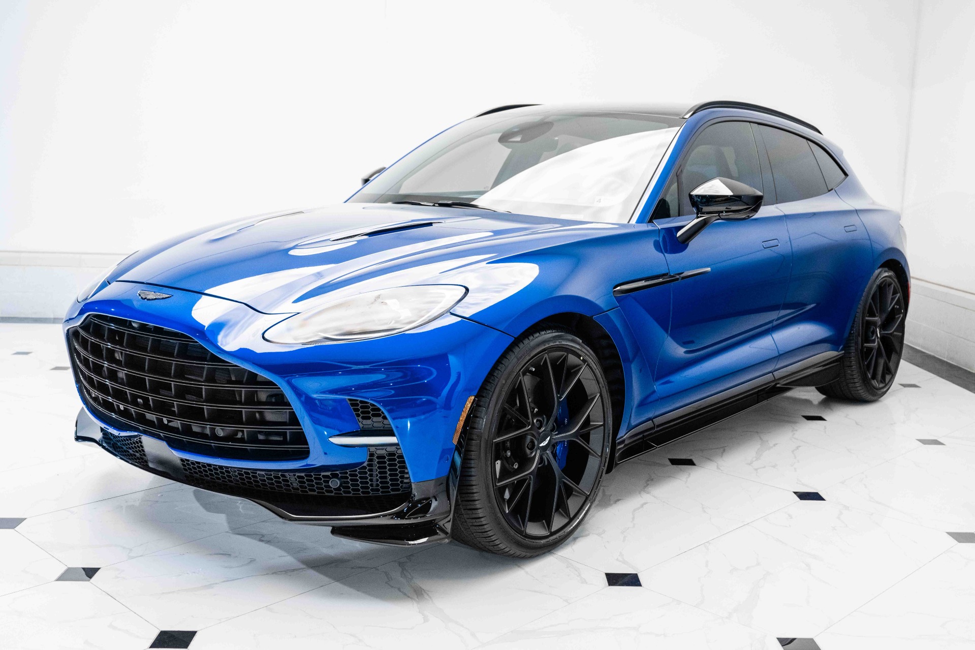 2024 Aston Martin DBX DBX707 photo 36