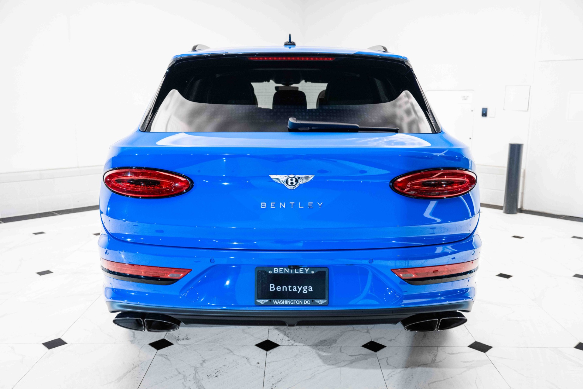 New 2024 Bentley BENTAYGA EWB Mulliner V8 For Sale | Exclusive