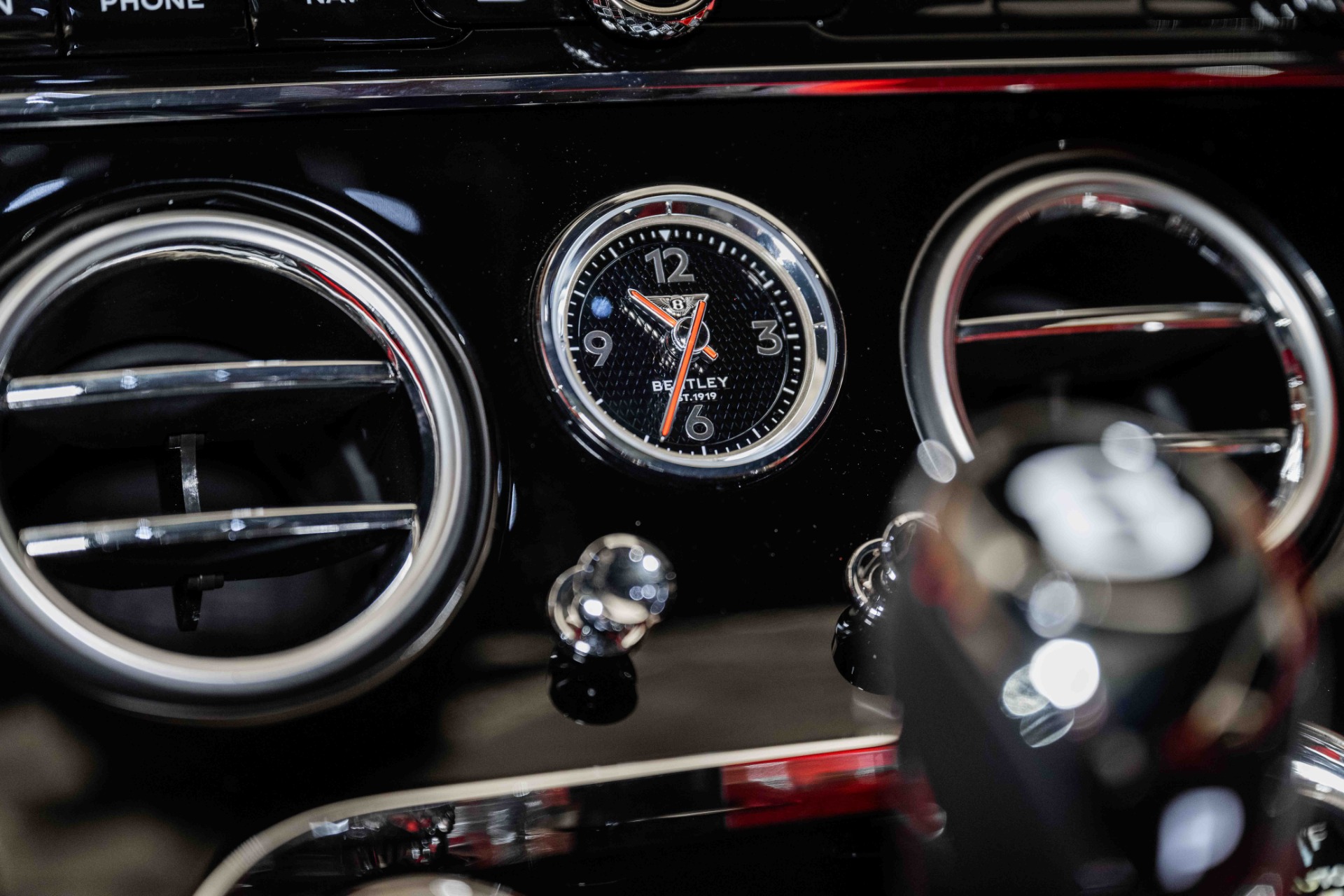 2024 Bentley Continental GT S V8 photo 30