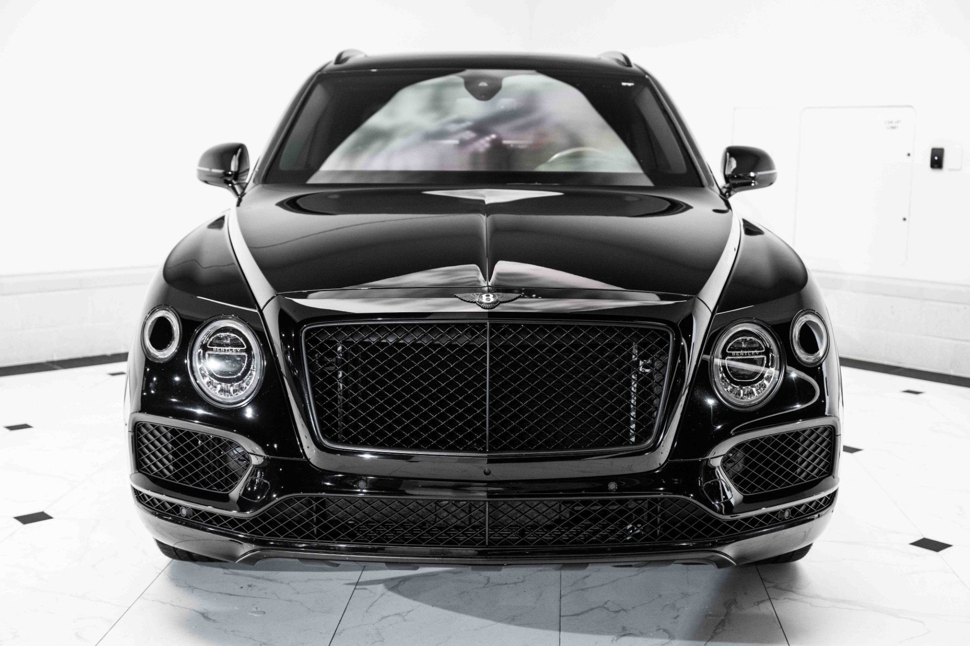Used 2019 Bentley Bentayga V8 For Sale (Sold) | Exclusive