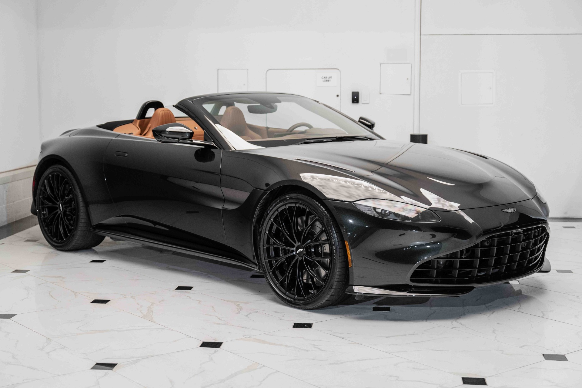 Used-2023-Aston-Martin-Vantage