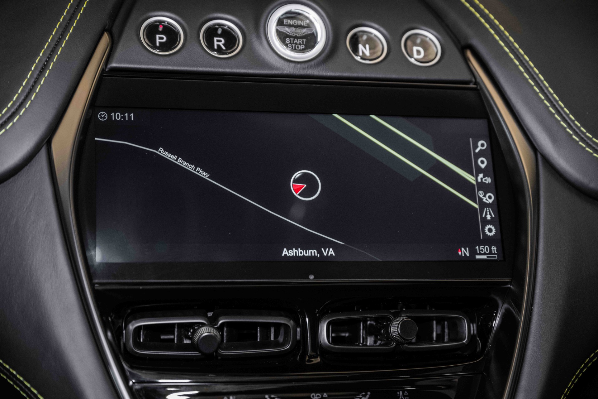 2024 Aston Martin DBX DBX707 photo 9