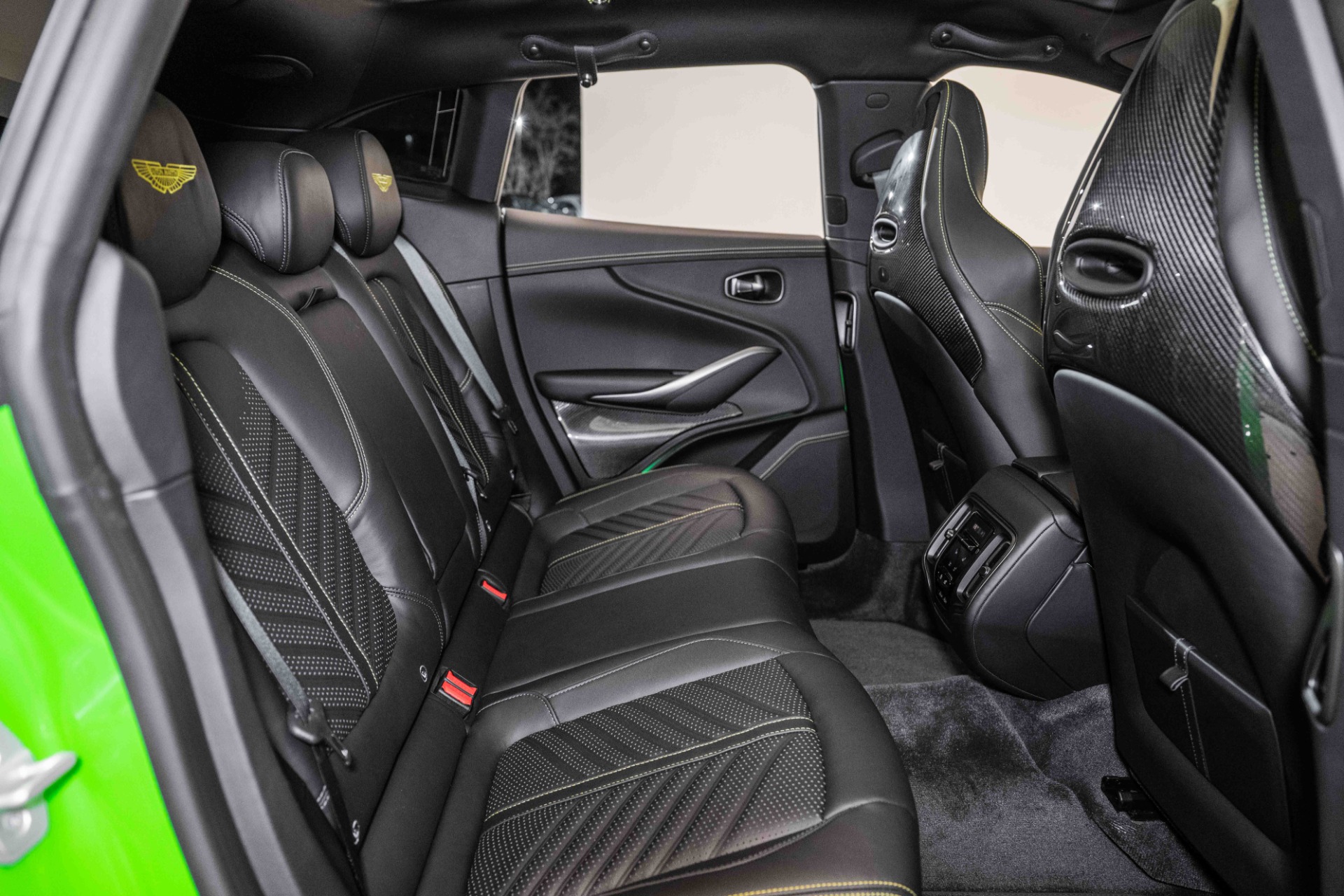 2024 Aston Martin DBX DBX707 photo 16