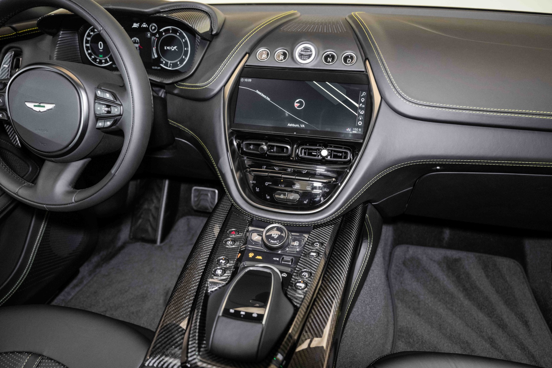2024 Aston Martin DBX DBX707 photo 25
