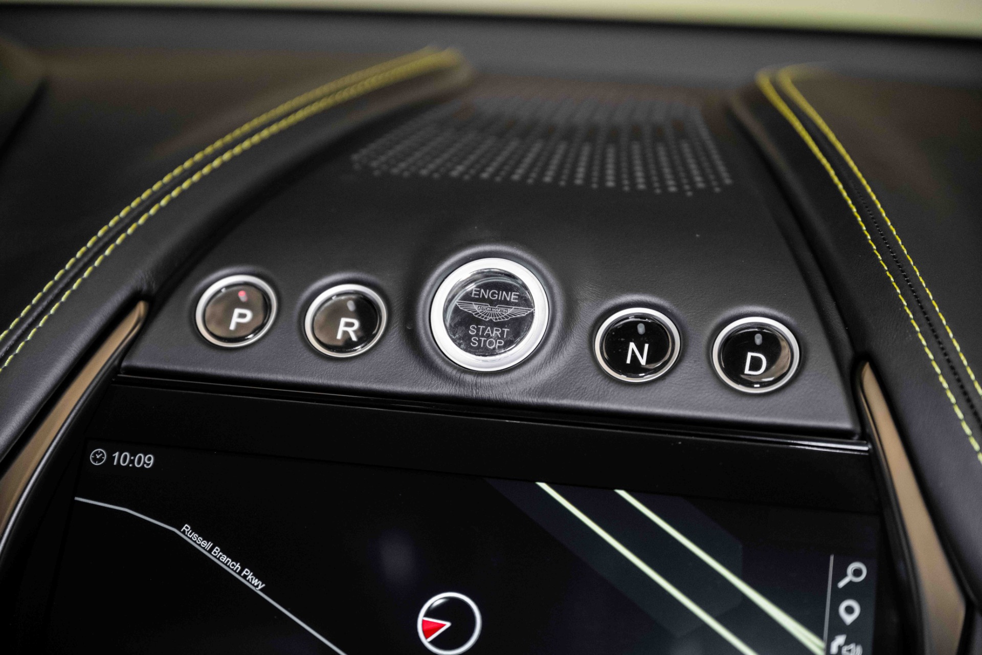 2024 Aston Martin DBX DBX707 photo 29