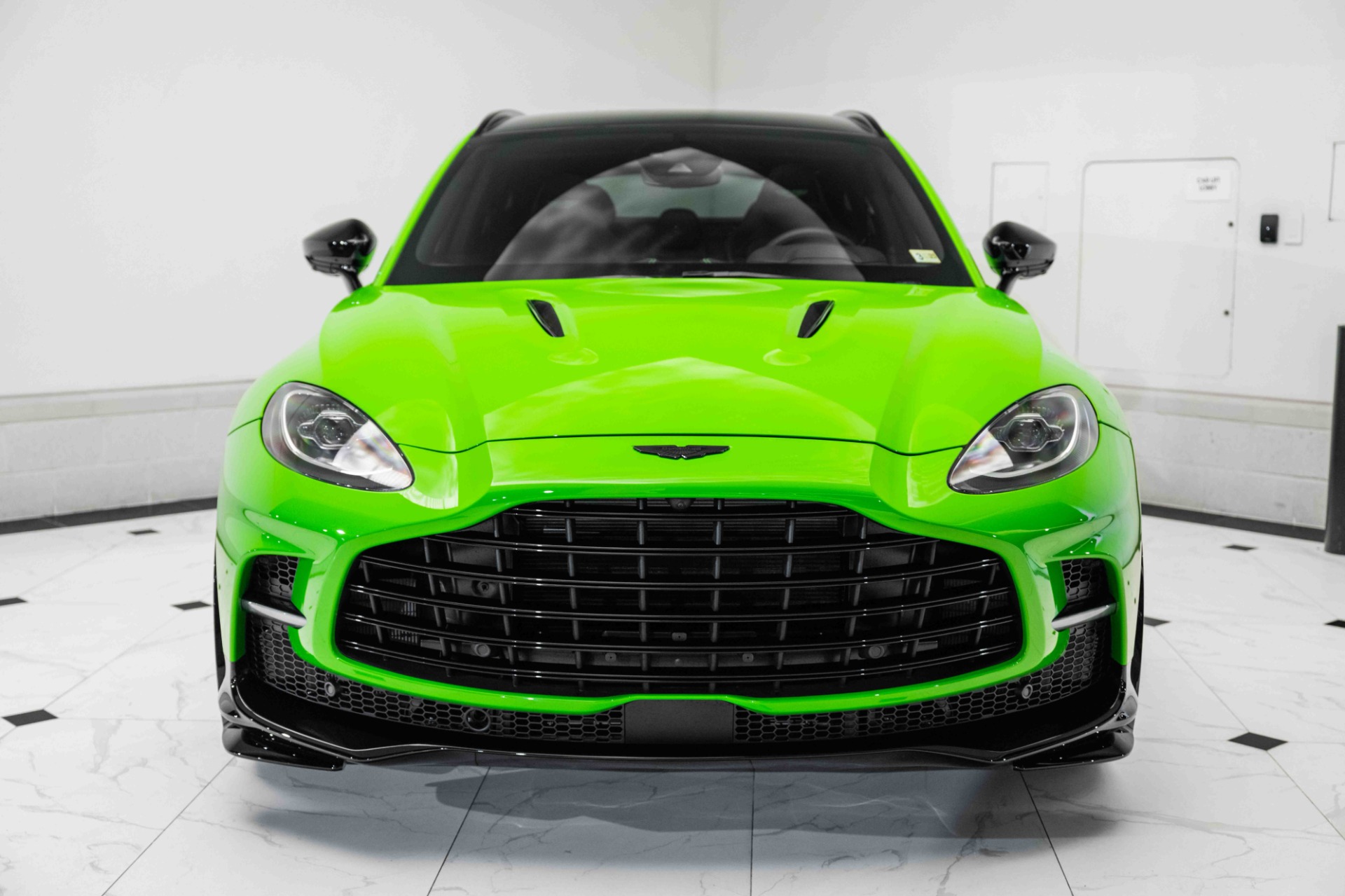 2024 Aston Martin DBX DBX707 photo 6