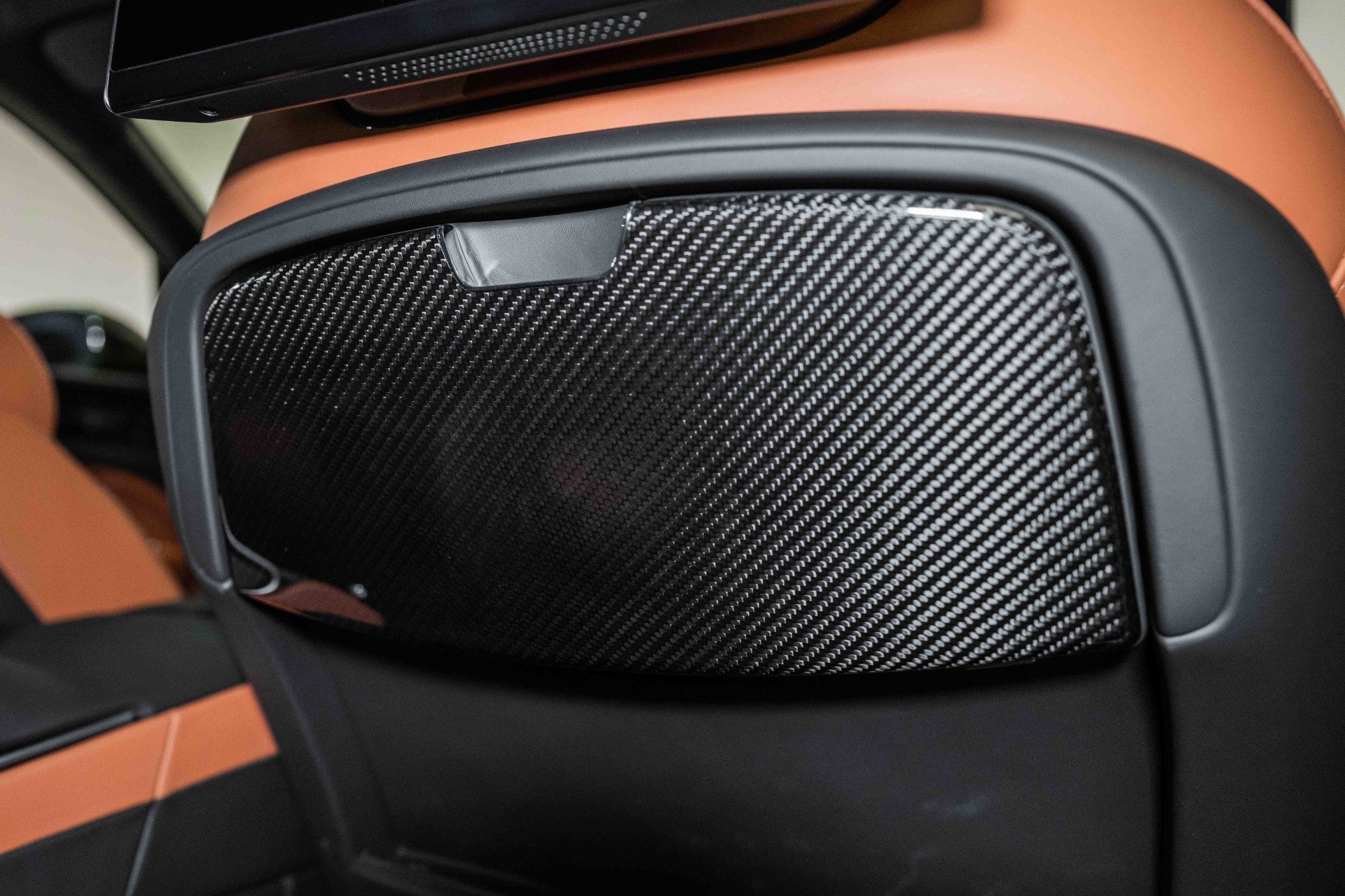 2024 Bentley Bentayga EWB Azure V8 photo 25