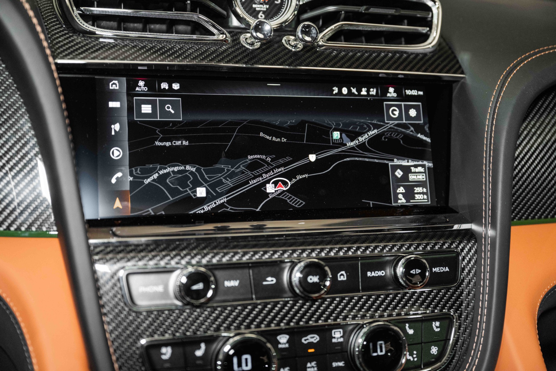 2024 Bentley Bentayga EWB Azure V8 photo 35