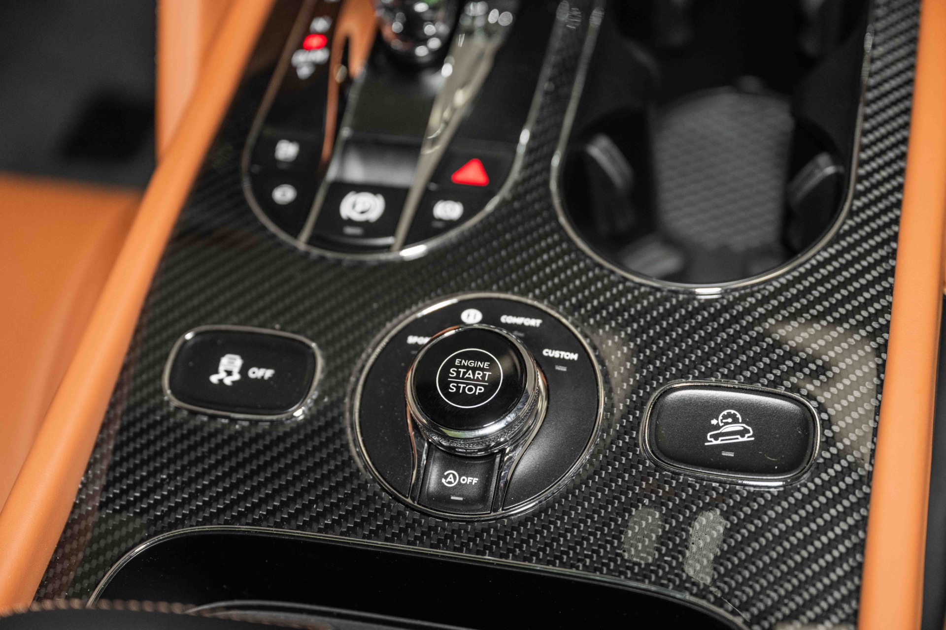 2024 Bentley Bentayga EWB Azure V8 photo 45