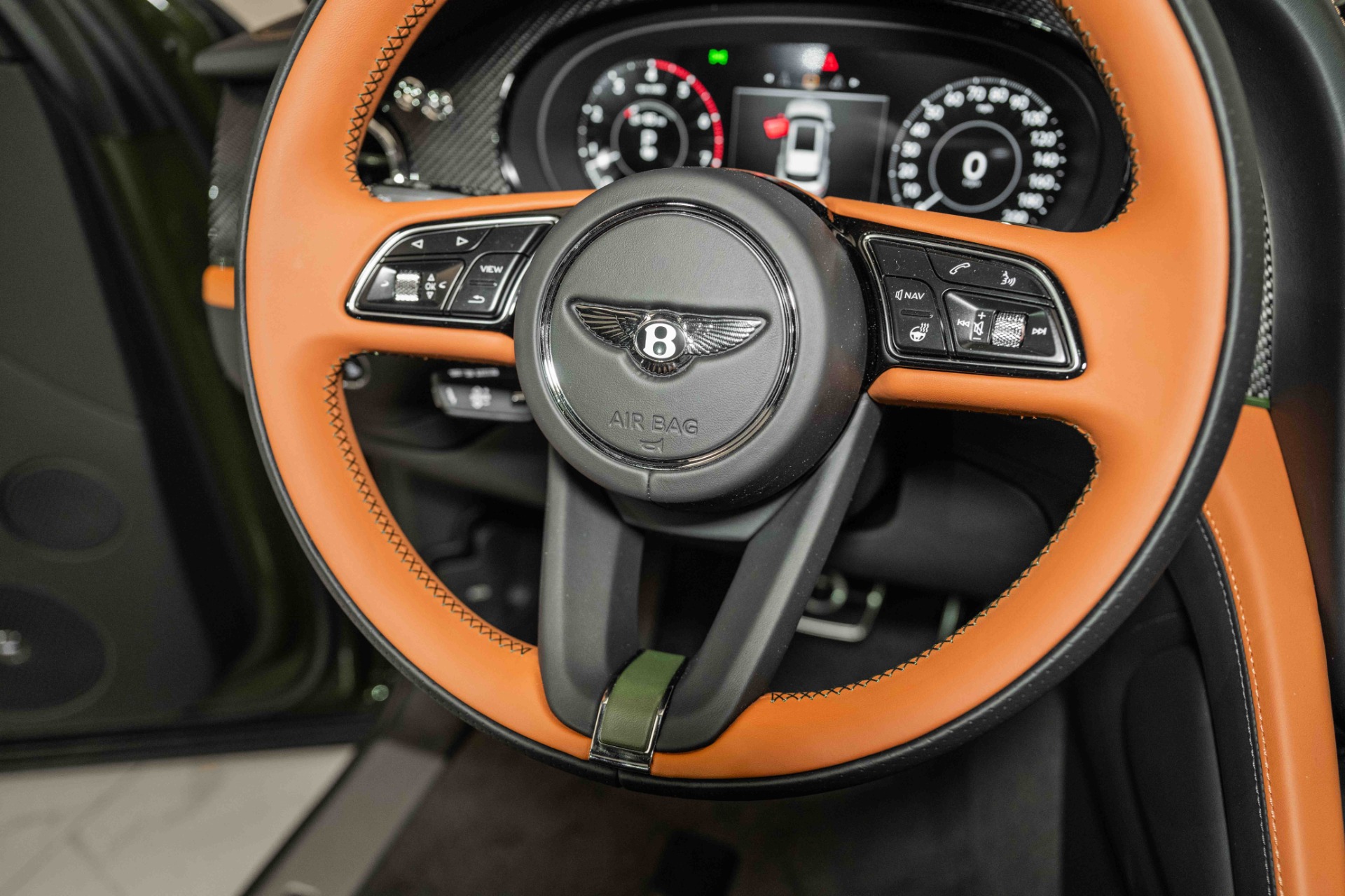 2024 Bentley Bentayga EWB Azure V8 photo 52