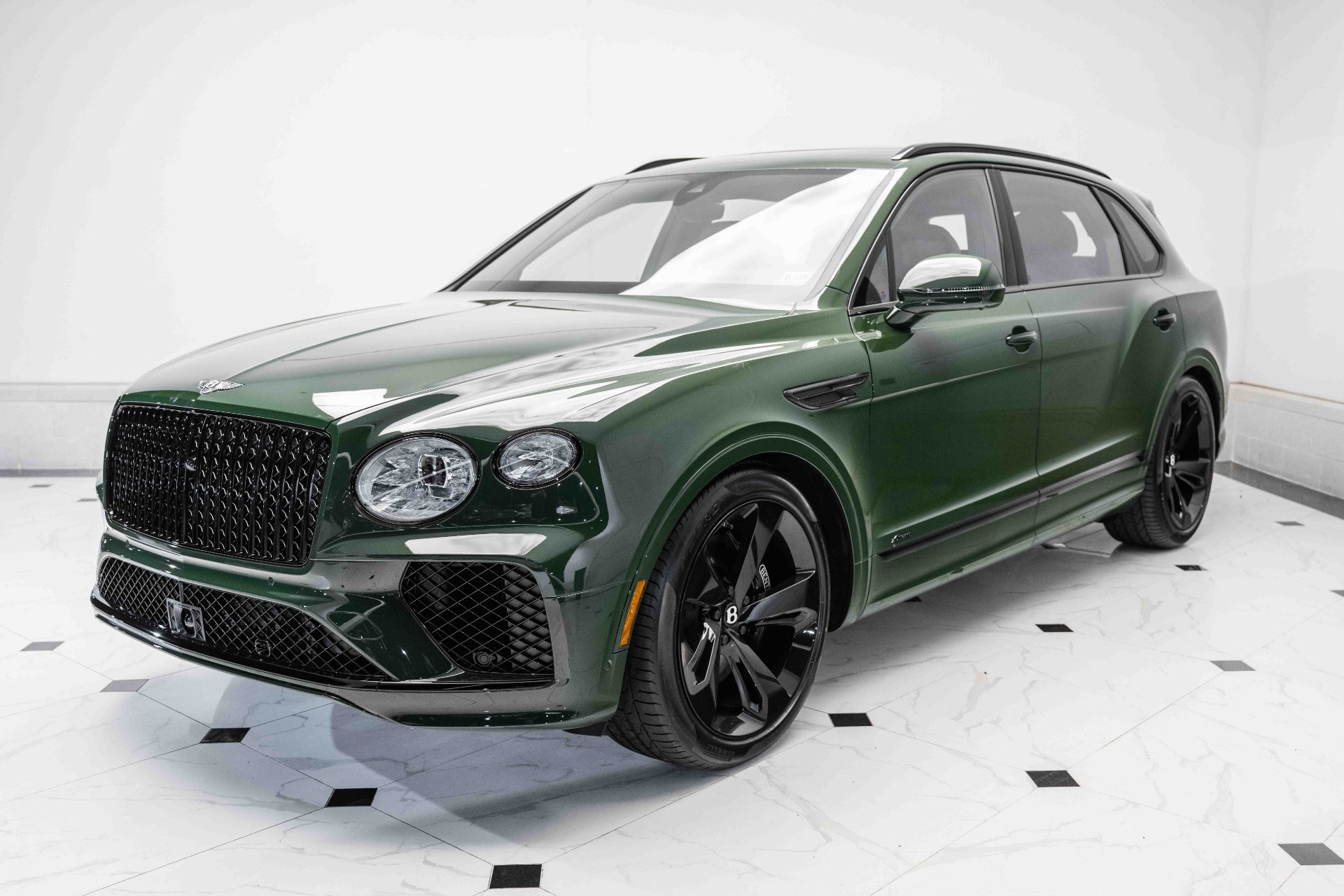 2024 Bentley Bentayga EWB Azure V8 photo 8