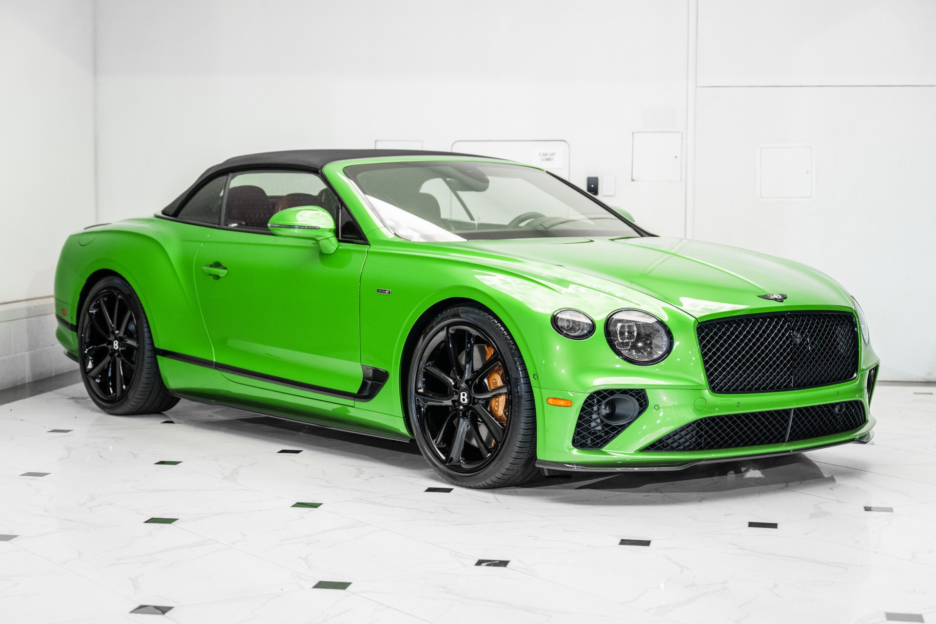 2024 Bentley Continental GTC photo 10