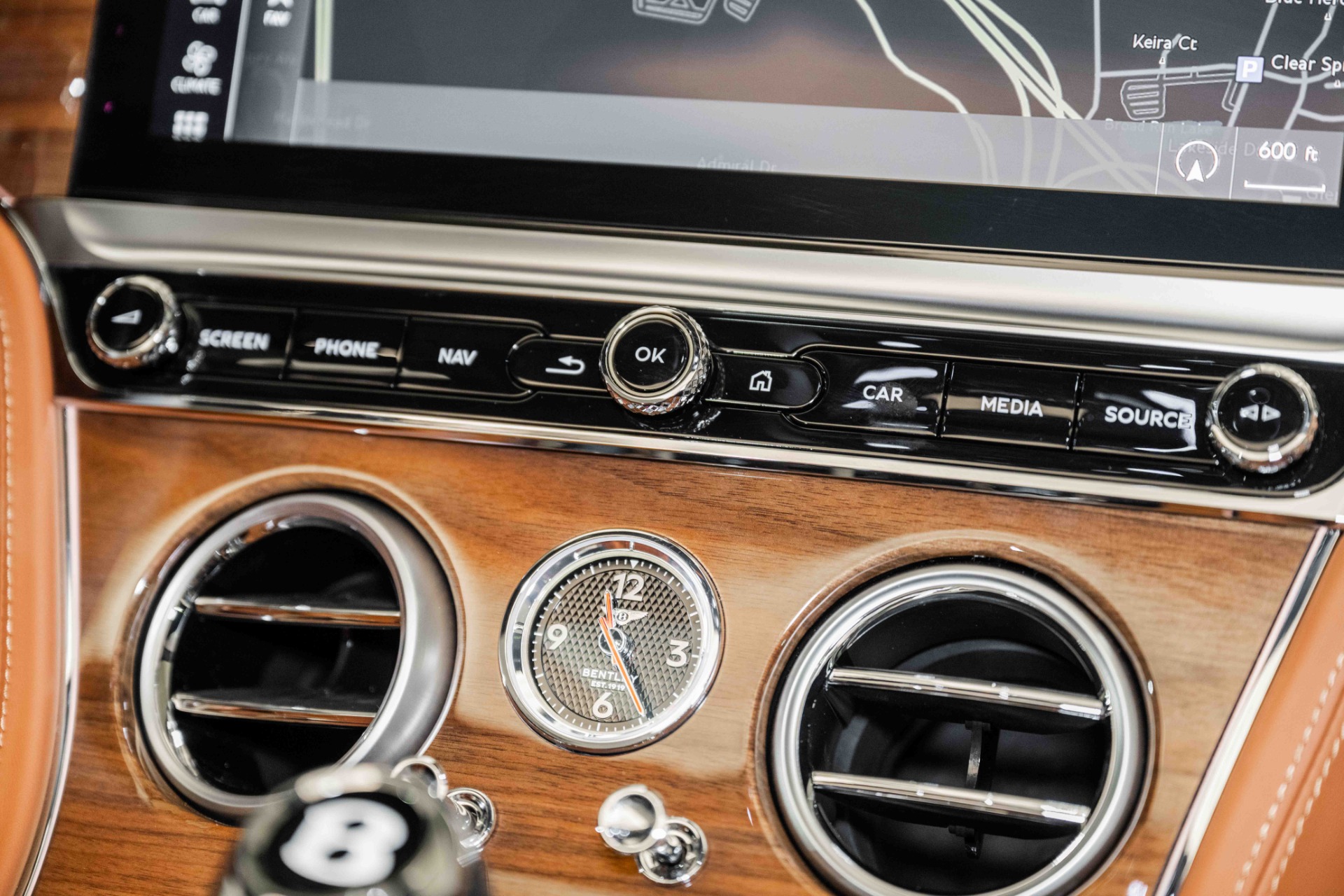 2024 Bentley Continental GTC photo 28