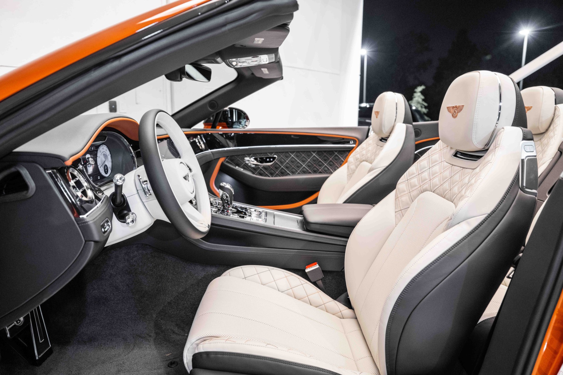 2024 Bentley Continental GTC Mulliner W12 photo 14