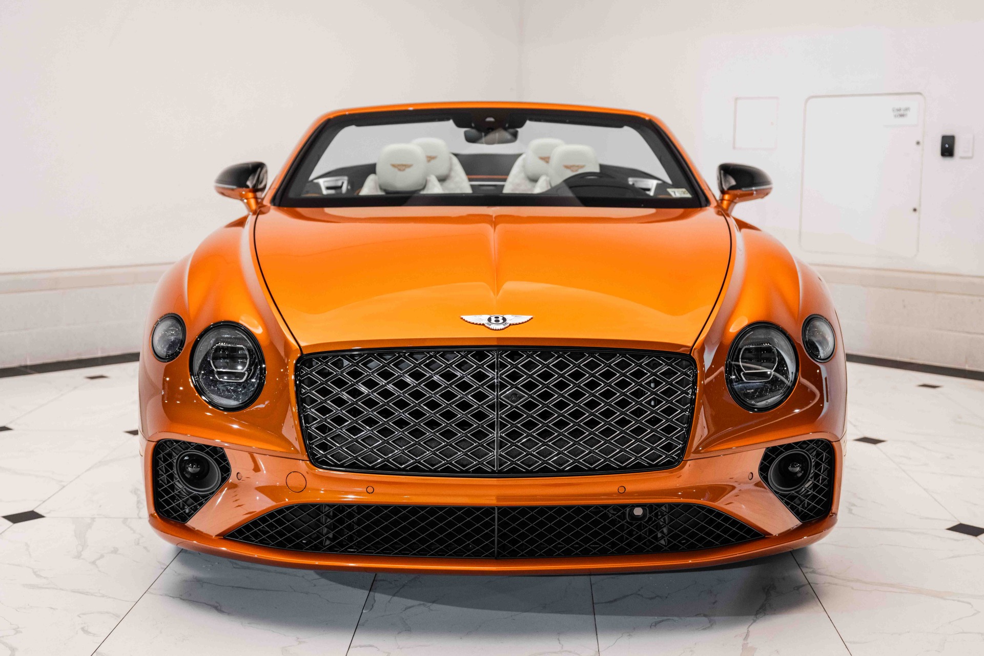 2024 Bentley Continental GTC Mulliner W12 photo 6