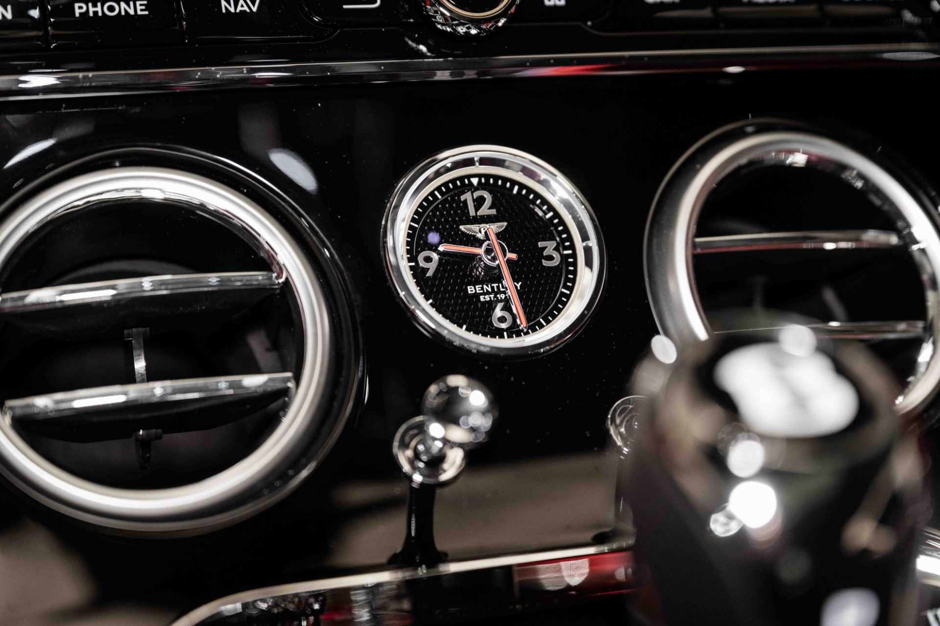 2024 Bentley Continental GT photo 31