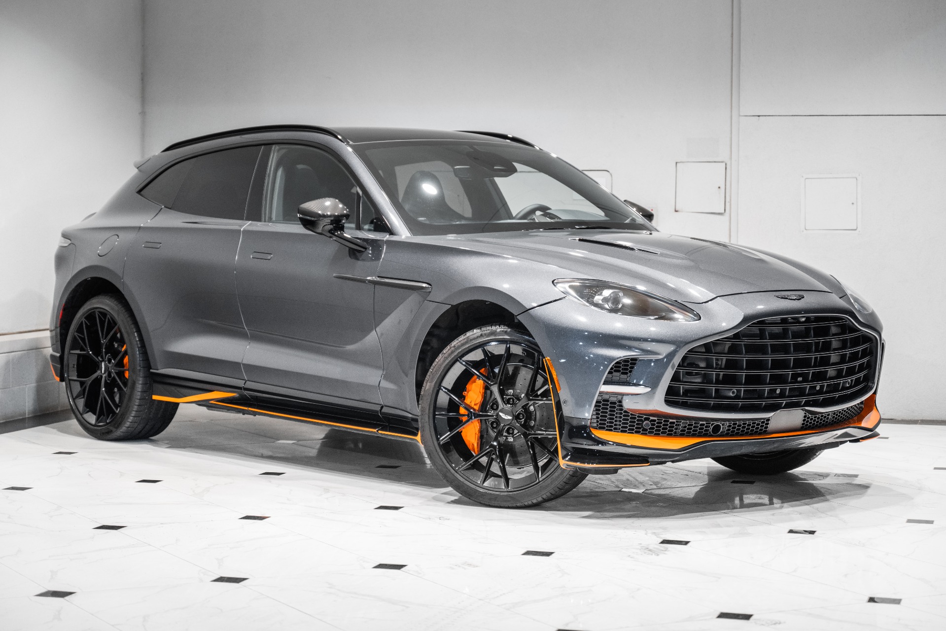 2025 Aston Martin DBX 707 - Photo 48
