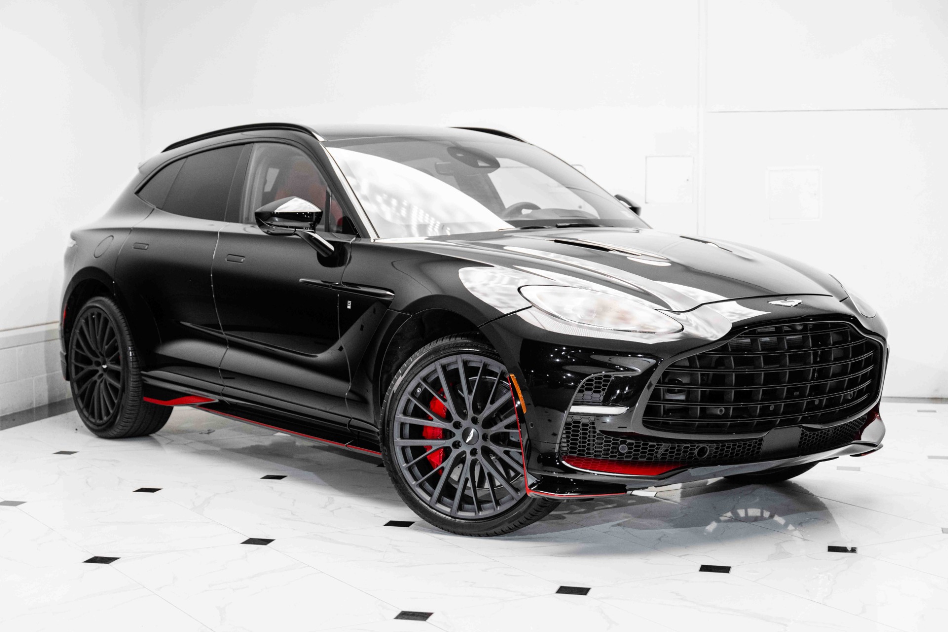 New 2024 Aston Martin DBX 707 For Sale | Exclusive Automotive