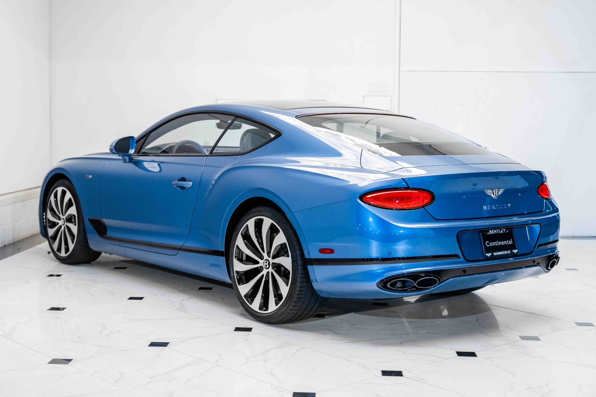自動車 ベントレーContinental GT ABA-BCDDBハンドブック#0088