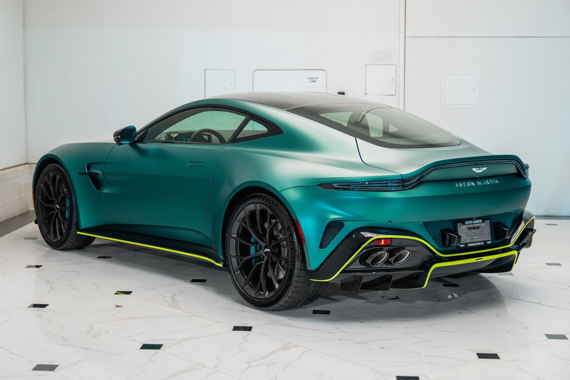 2025 Aston Martin Vantage AM6 photo 2