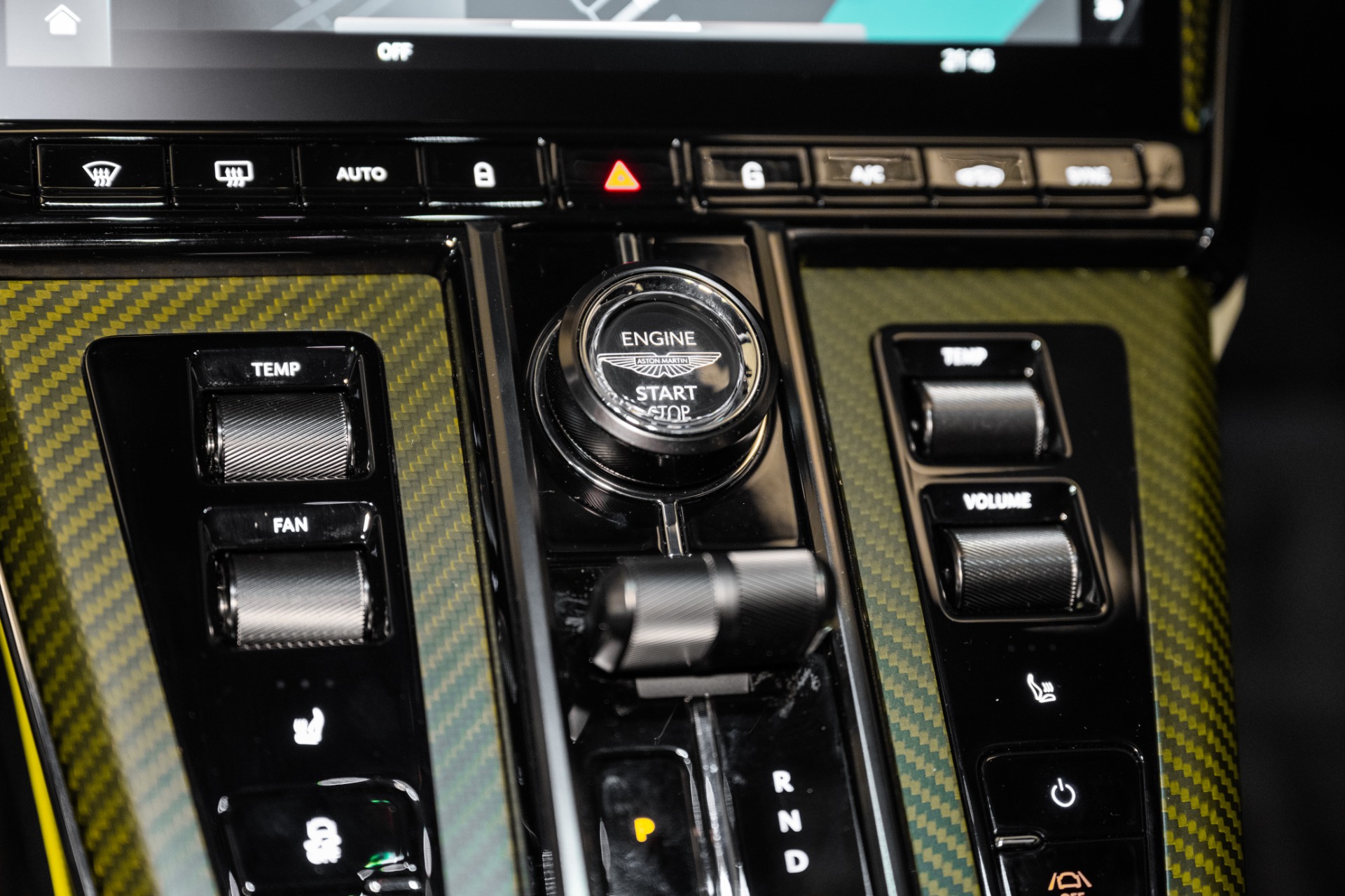 2025 Aston Martin Vantage Base - Photo 26