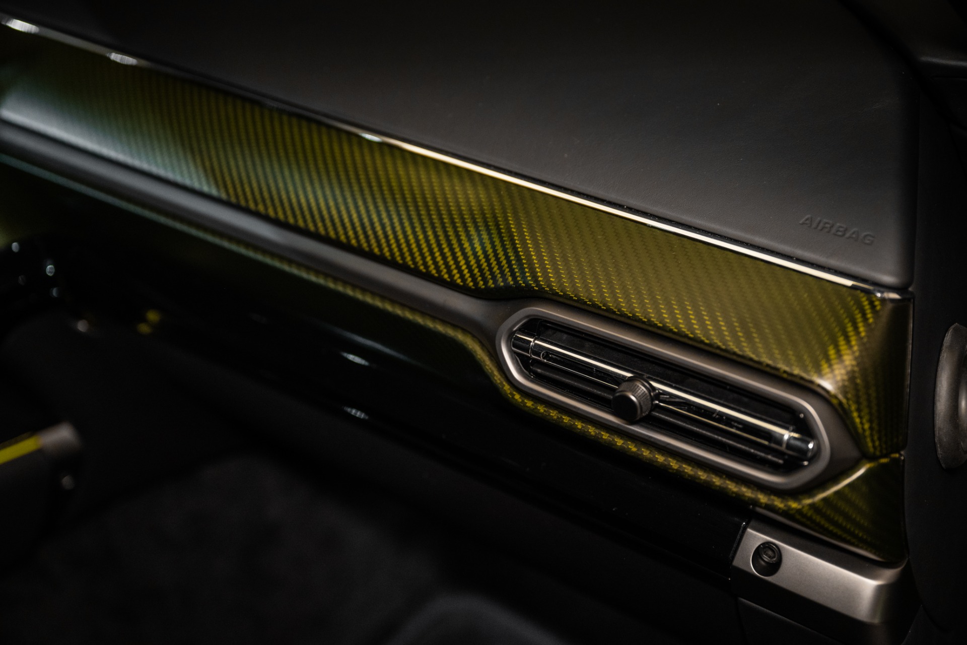 2025 Aston Martin Vantage Base - Photo 34