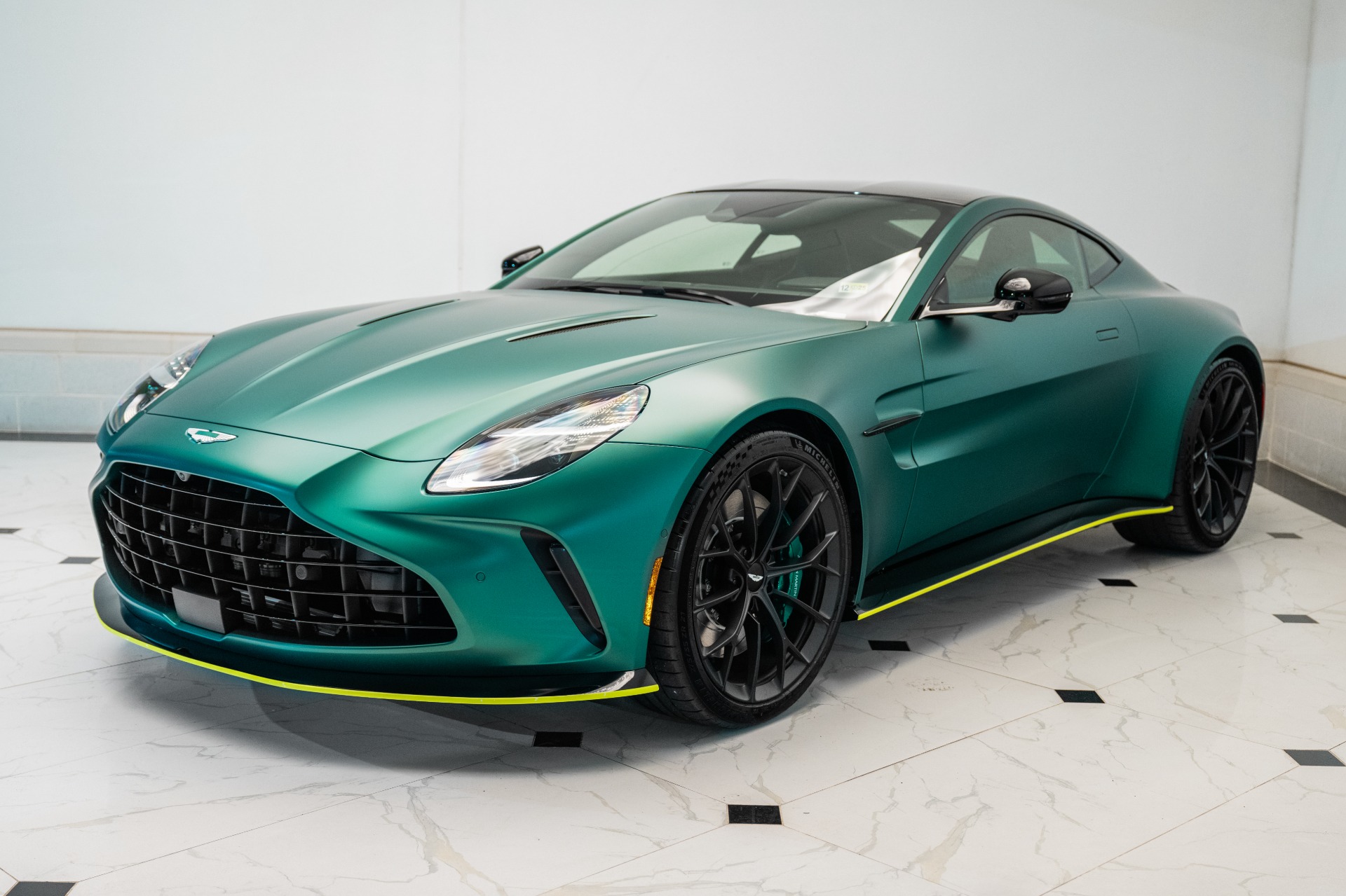 2025 Aston Martin Vantage AM6 photo 30