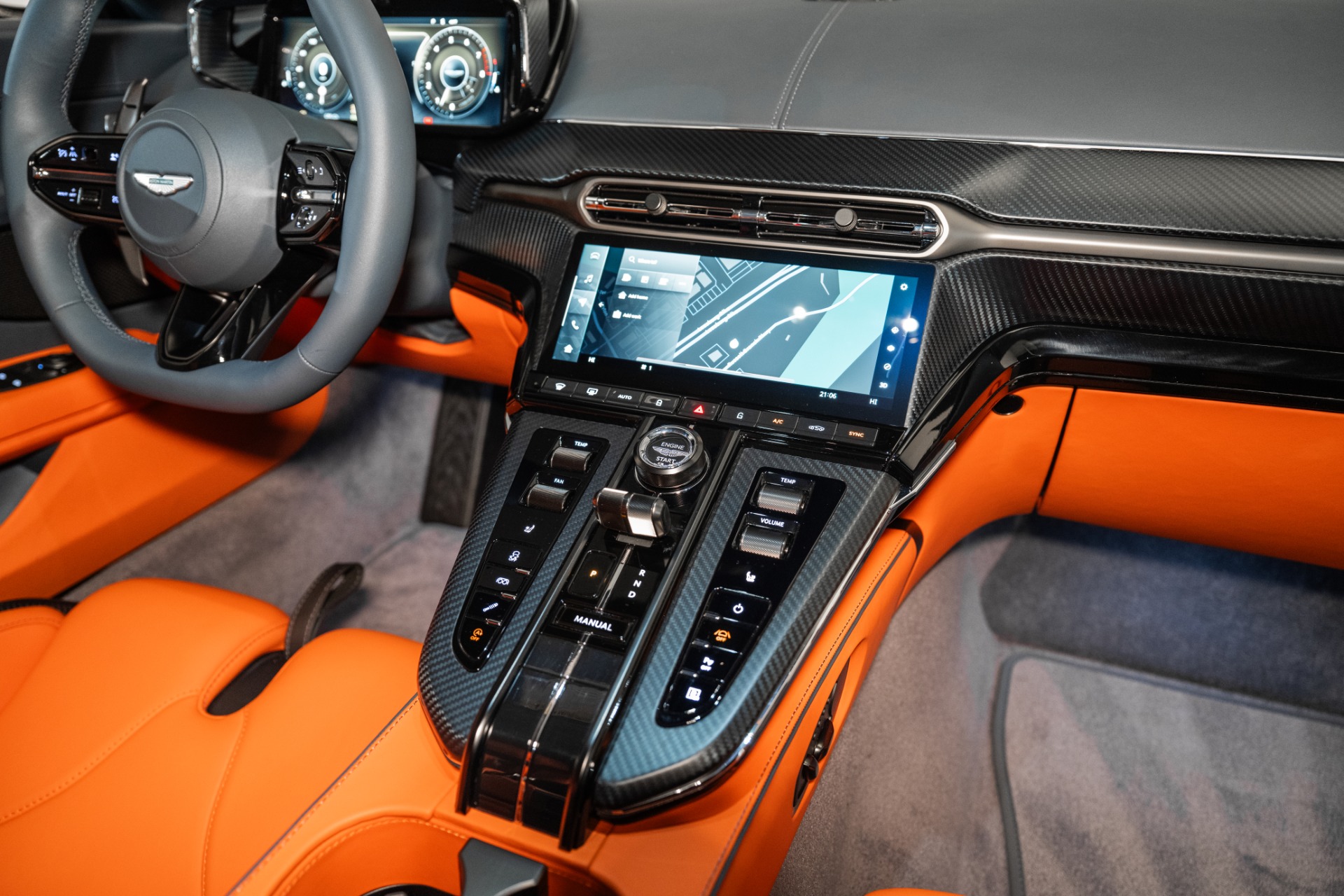 2025 Aston Martin Vantage Base - Photo 22