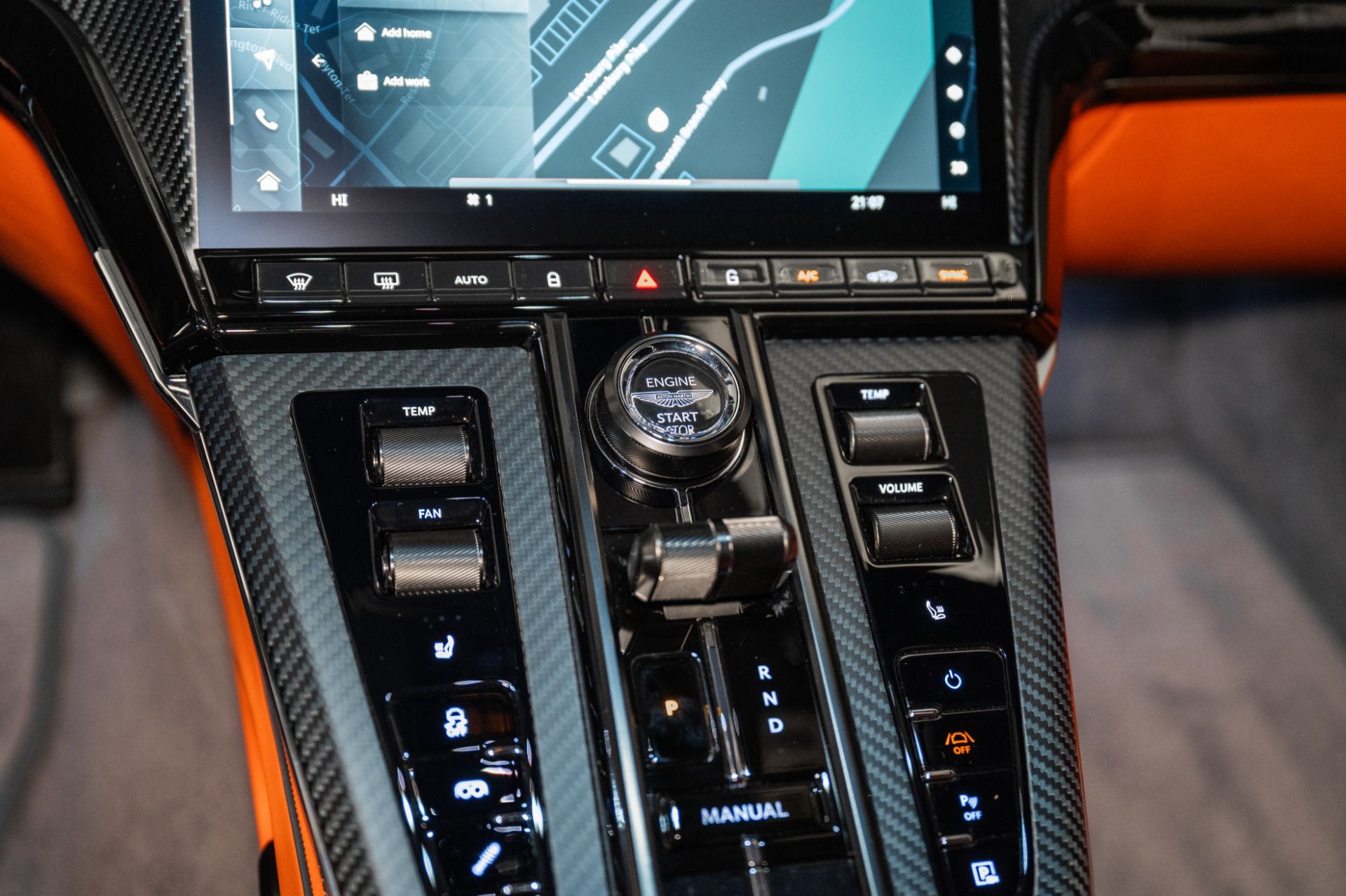 2025 Aston Martin Vantage Base - Photo 25