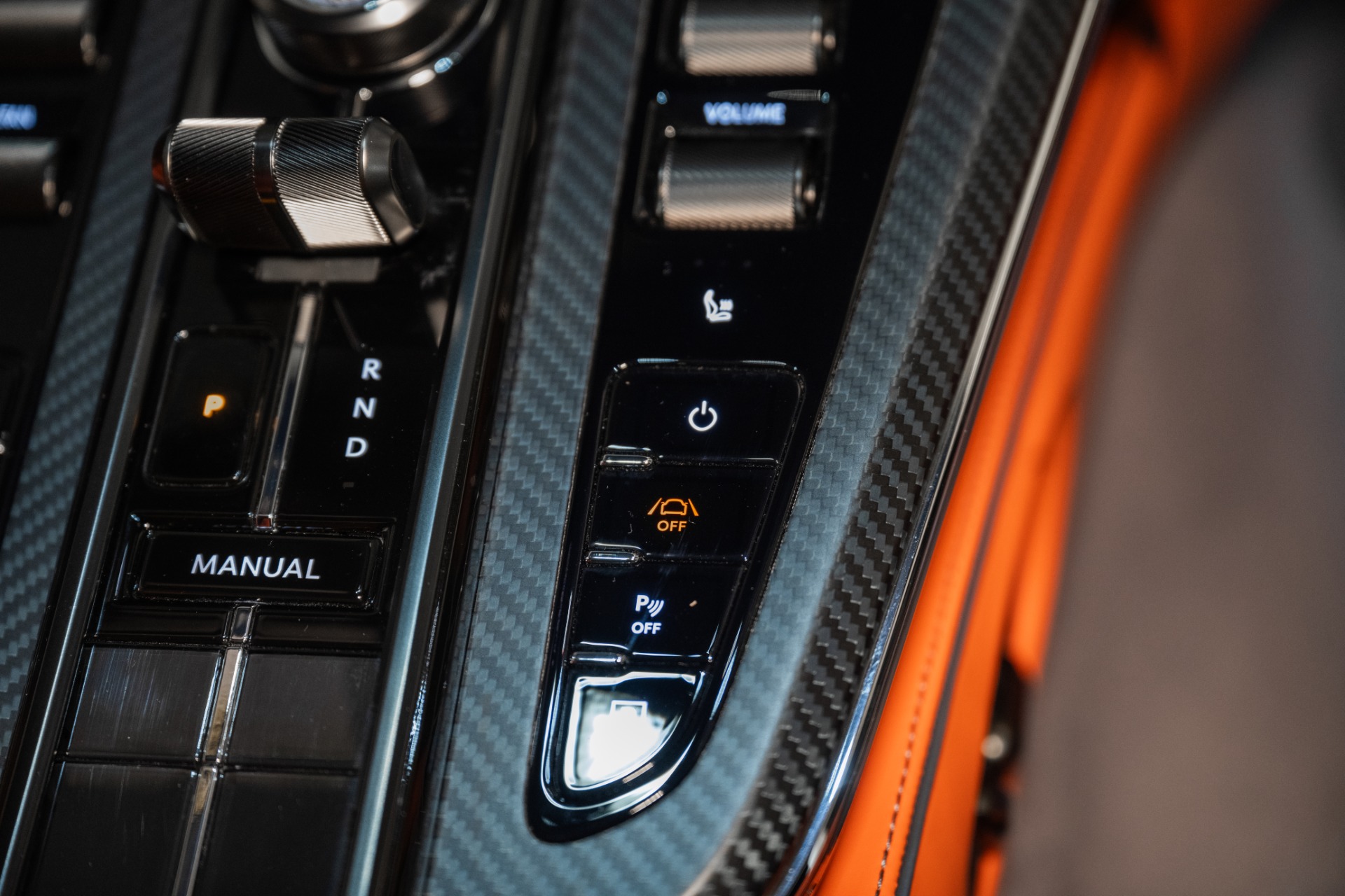 2025 Aston Martin Vantage Base - Photo 31