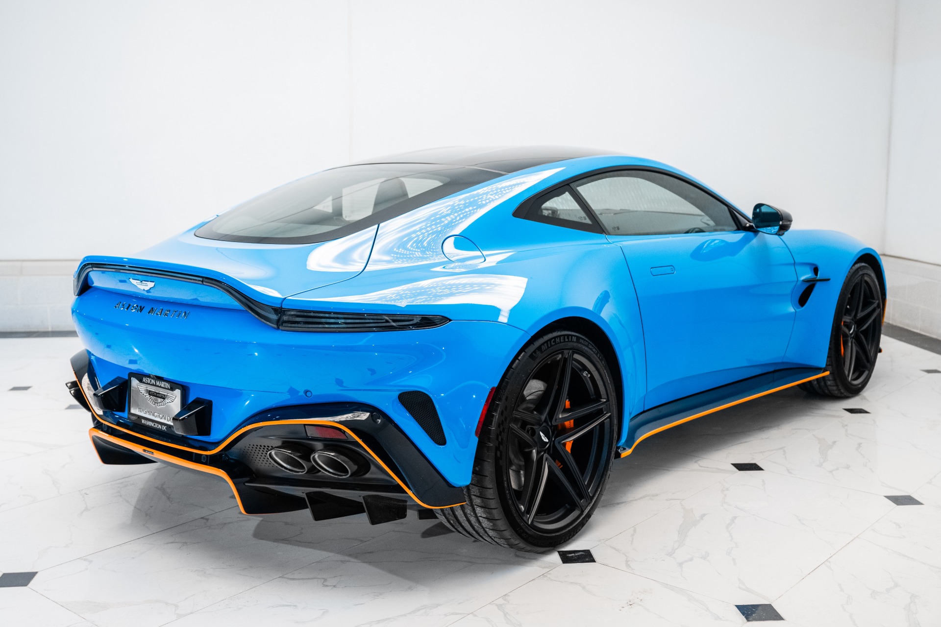 2025 Aston Martin Vantage Base - Photo 41